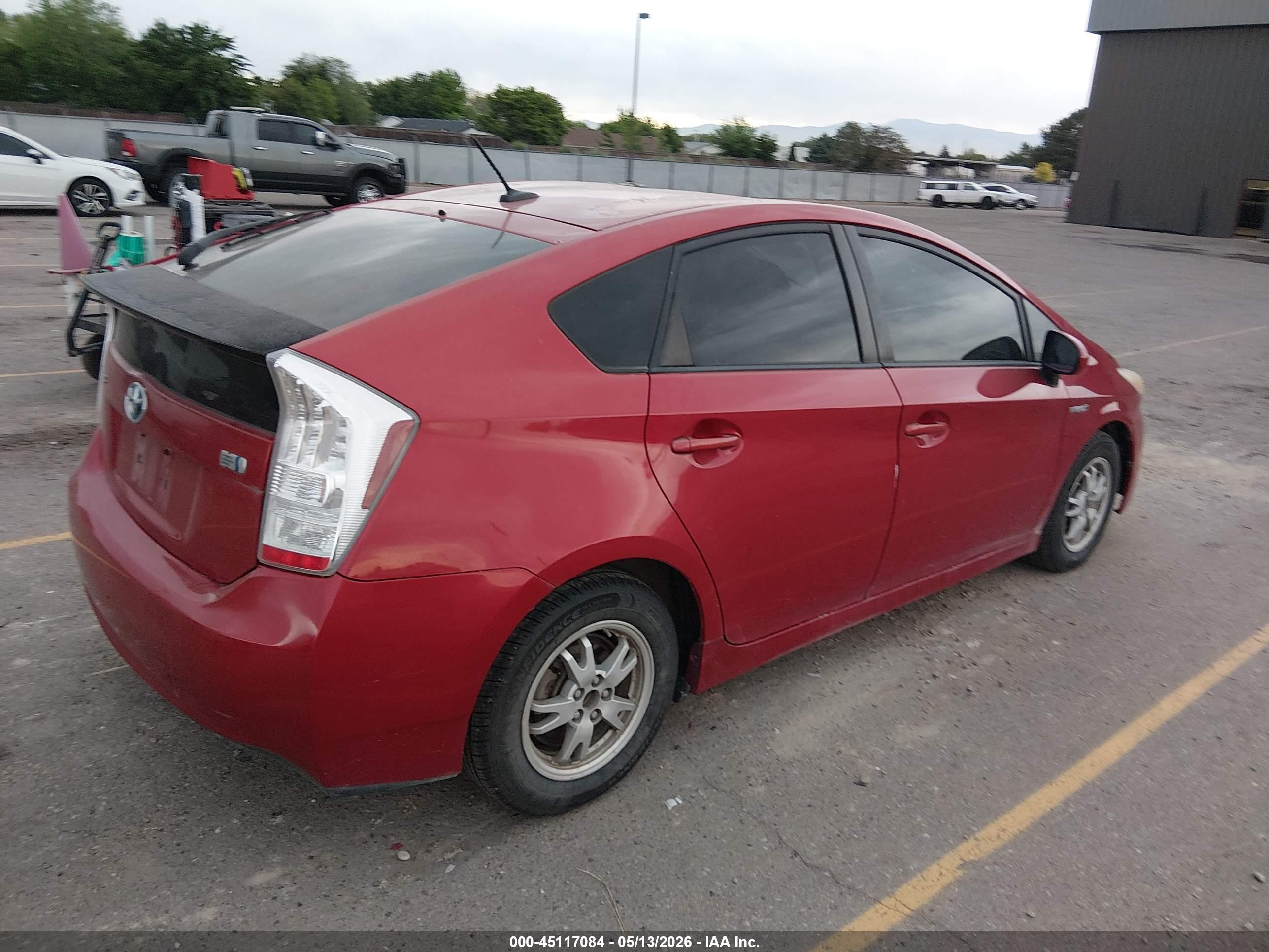 TOYOTA PRIUS image 4