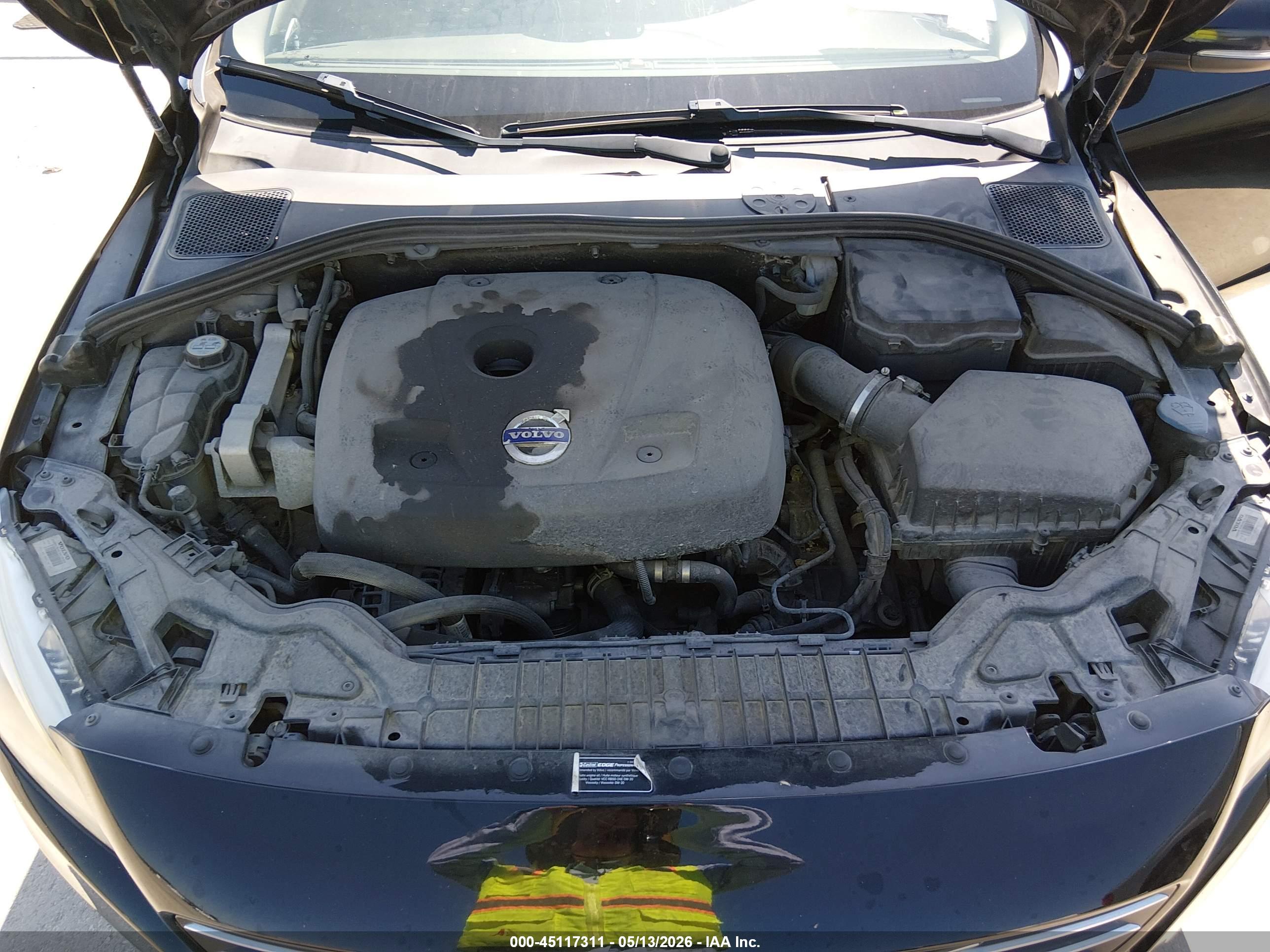 VOLVO S60 image 10