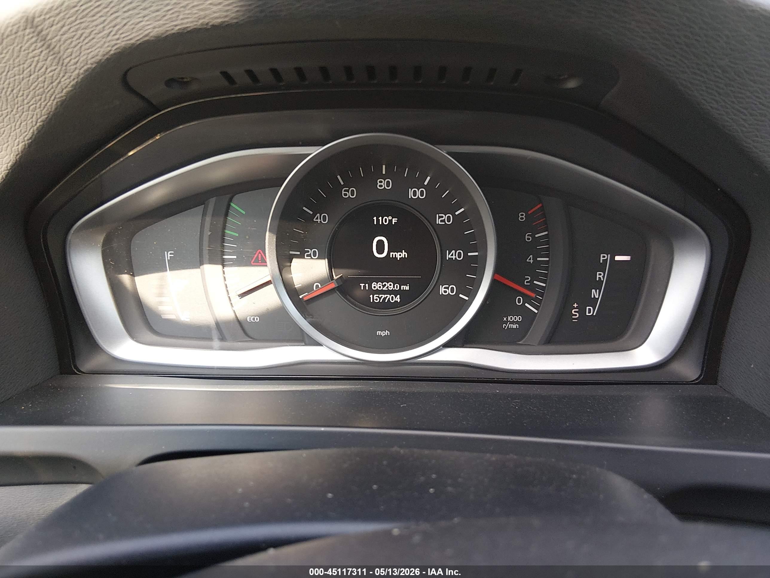 VOLVO S60 image 7