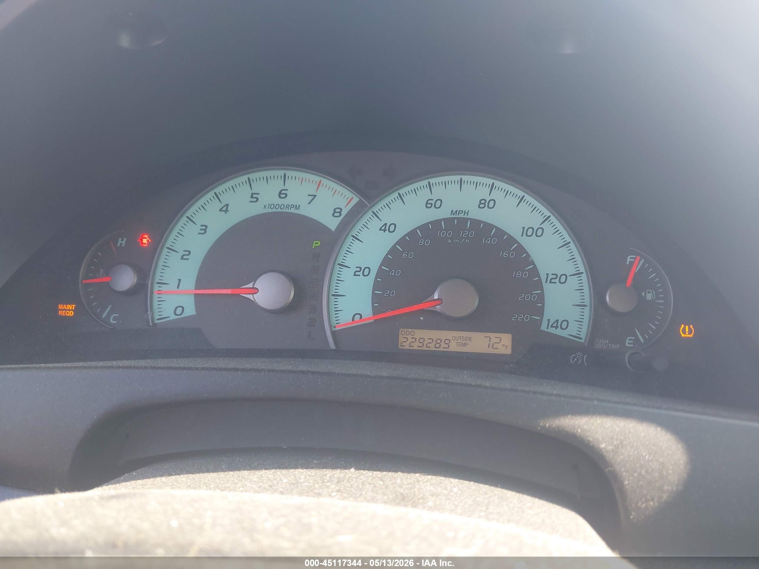 TOYOTA CAMRY image 7