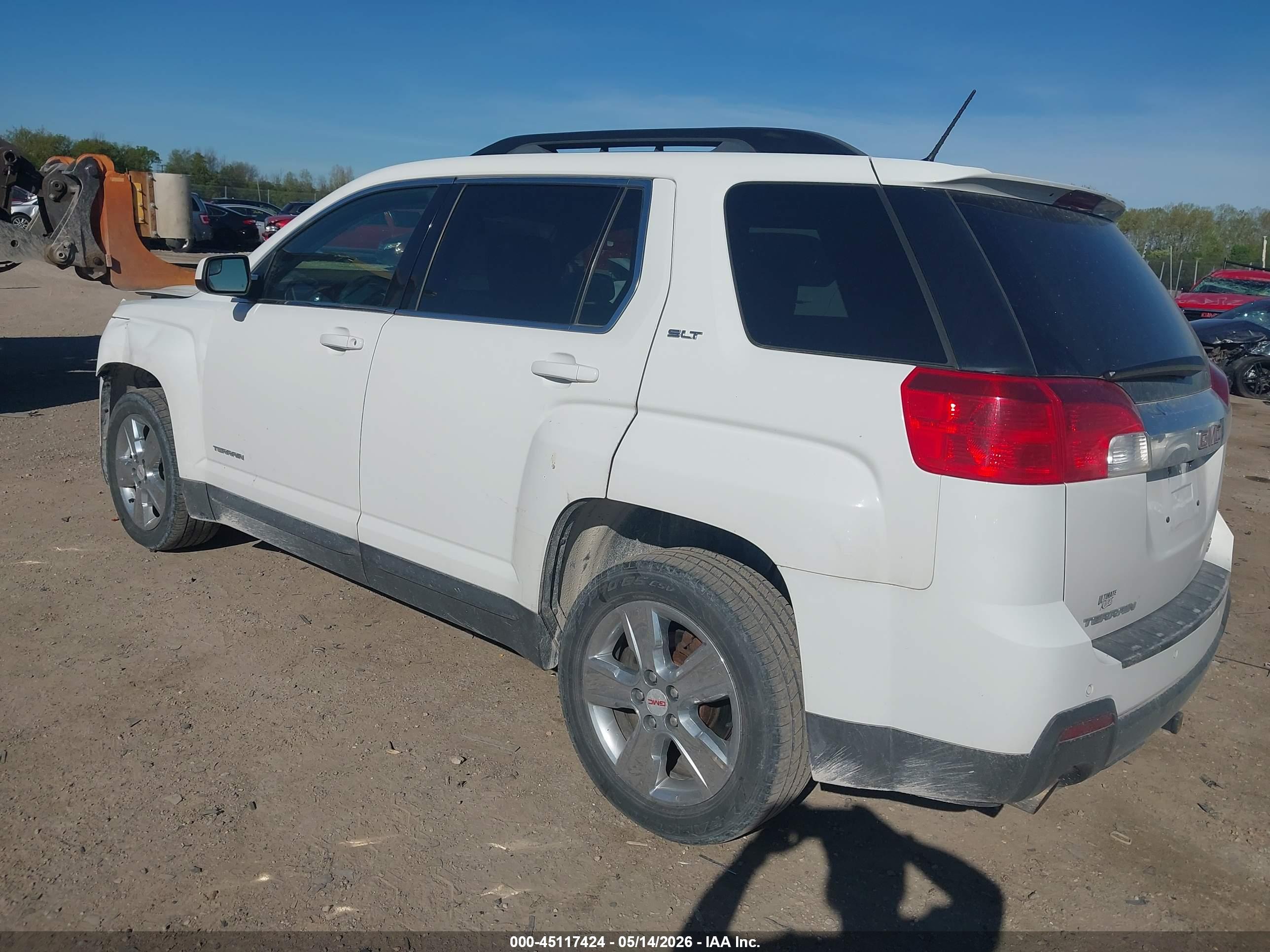 GMC TERRAIN image 3
