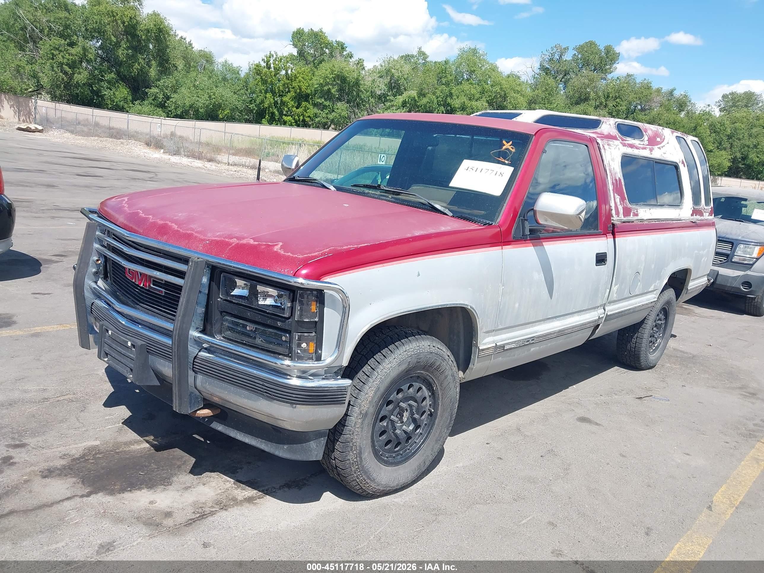 GMC SIERRA image 2
