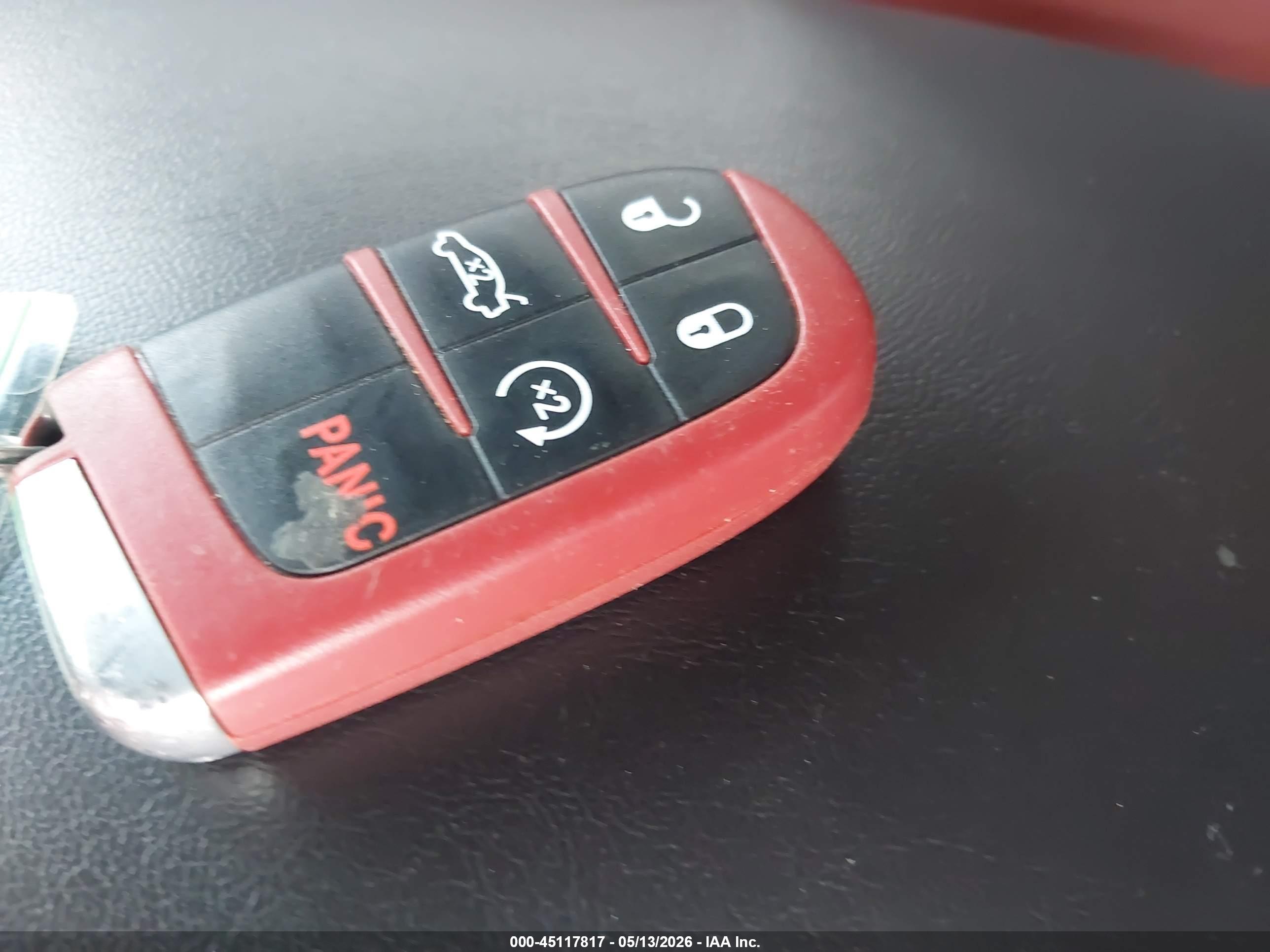 DODGE CHALLENGER image 11