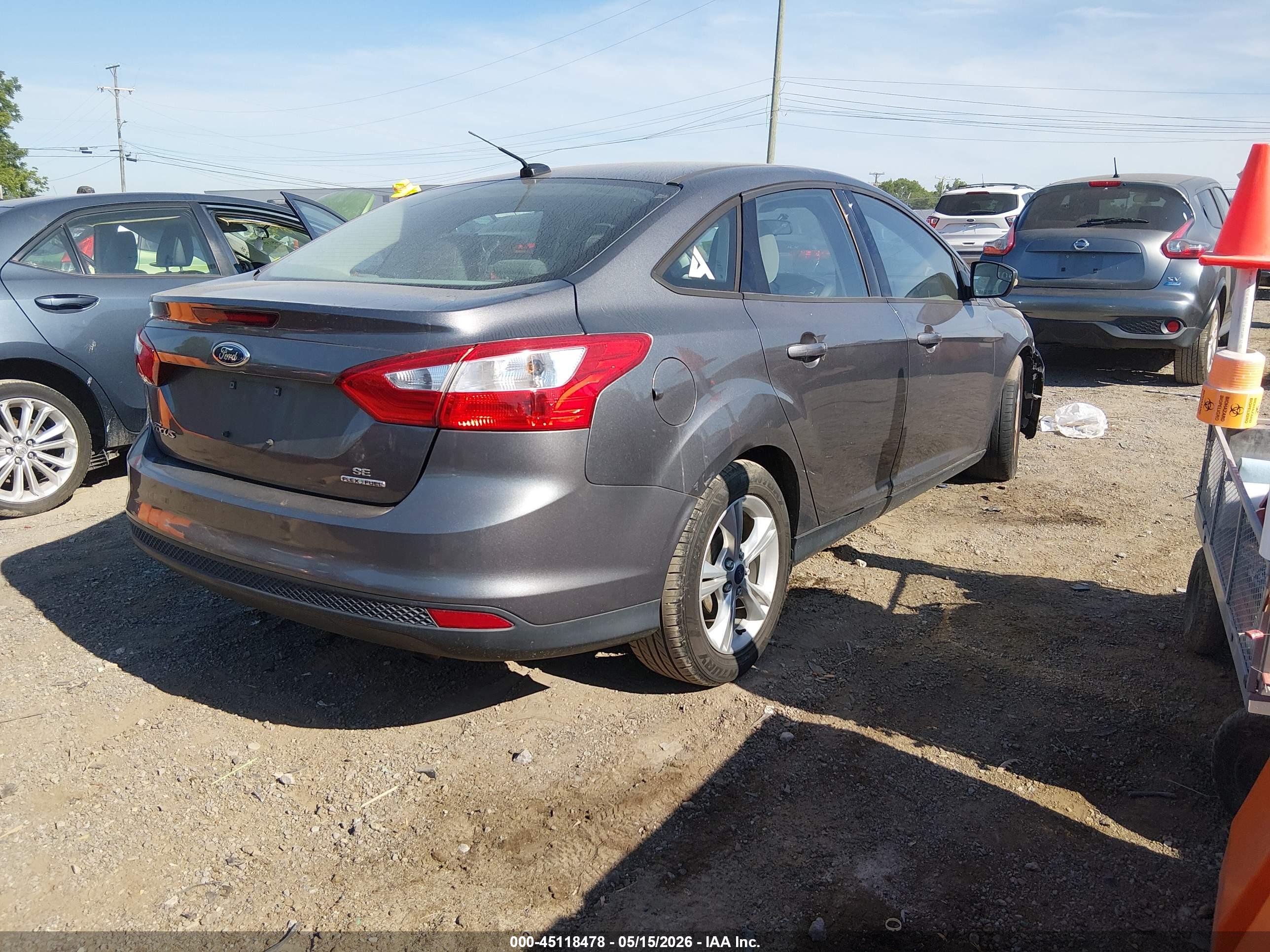 FORD FOCUS image 4