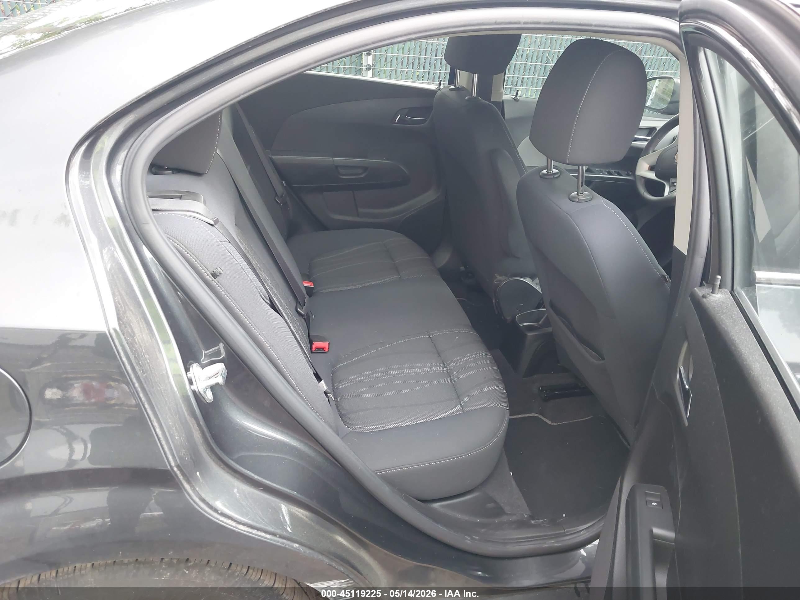 CHEVROLET SONIC image 8