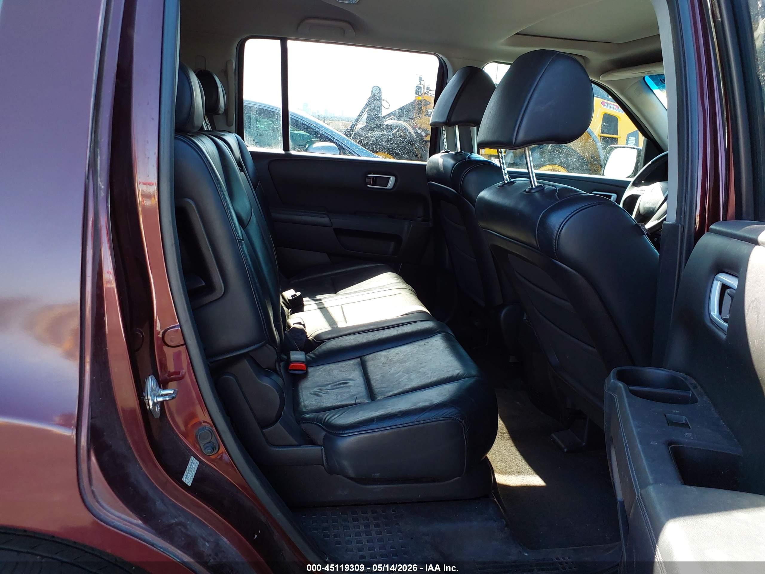HONDA PILOT image 8