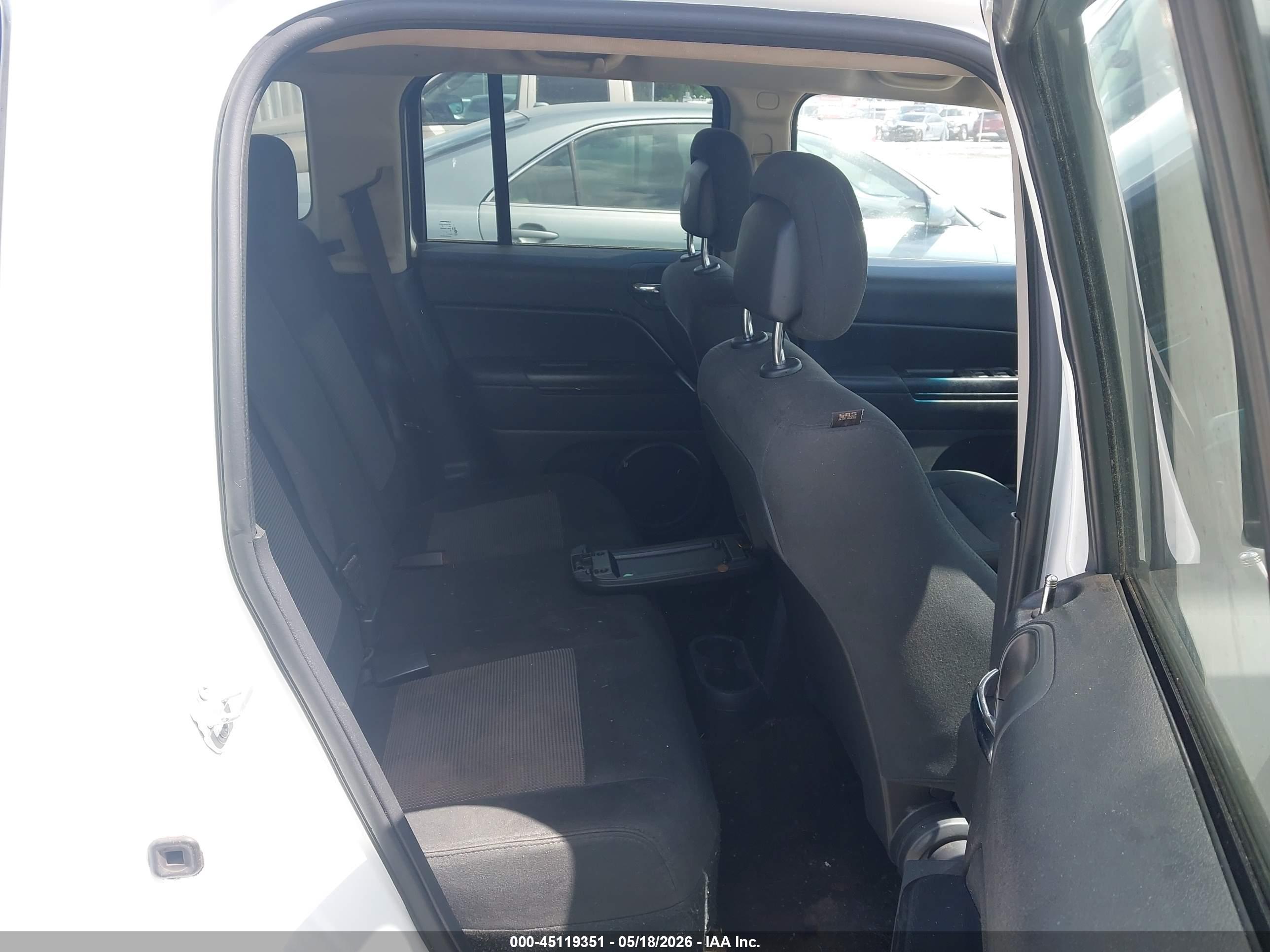 JEEP PATRIOT image 8