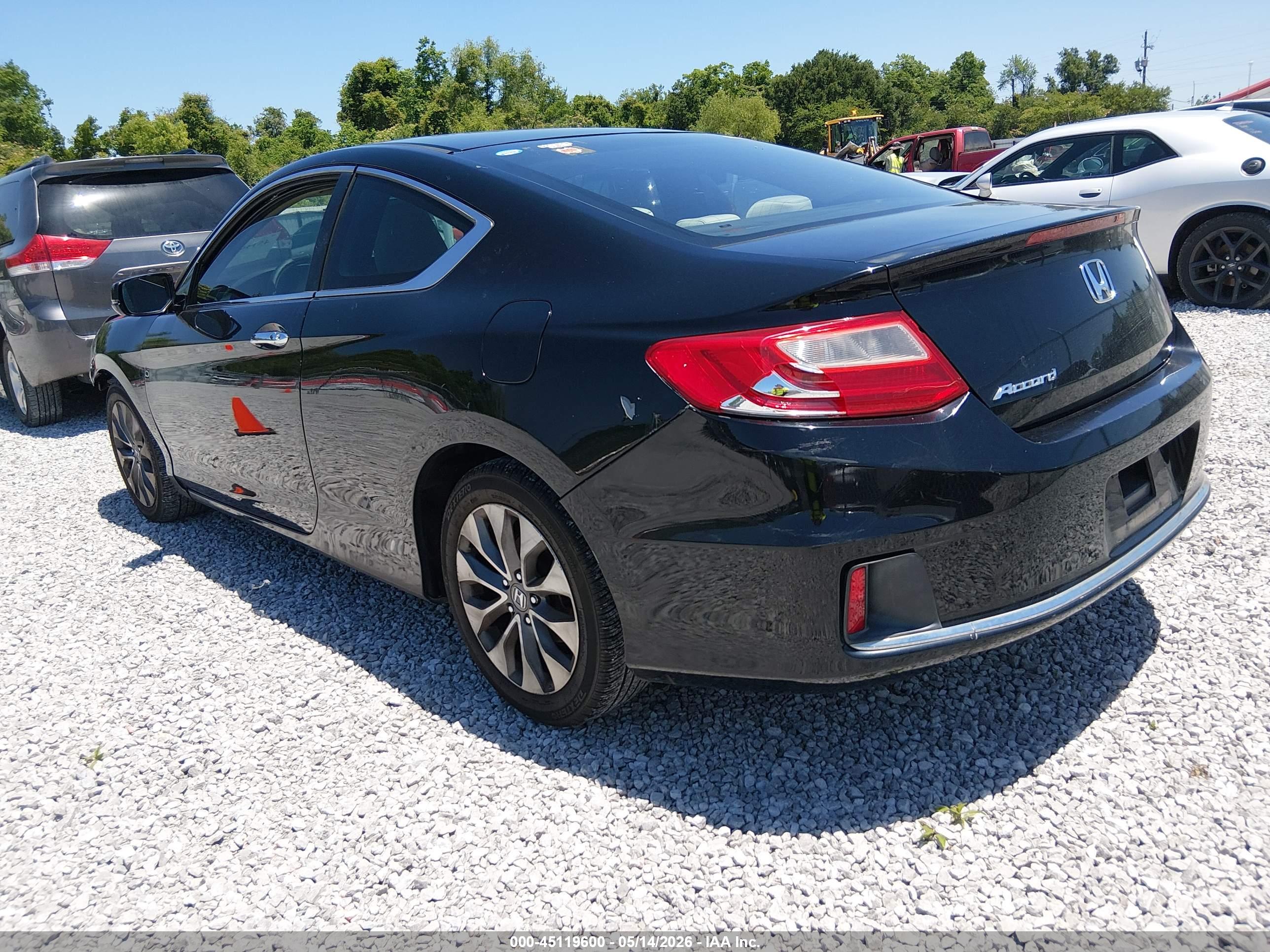 HONDA ACCORD image 3