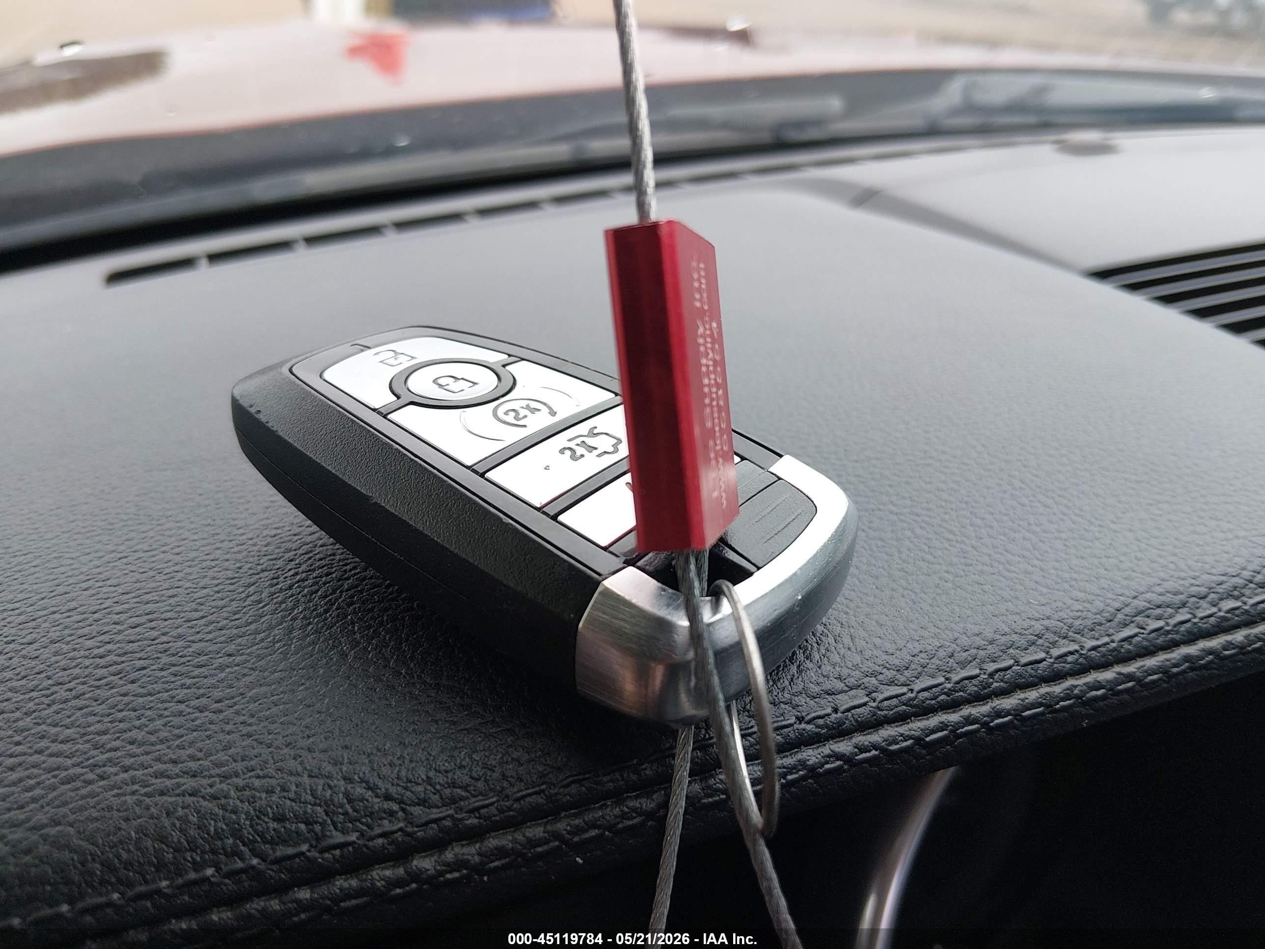 FORD MUSTANG image 11