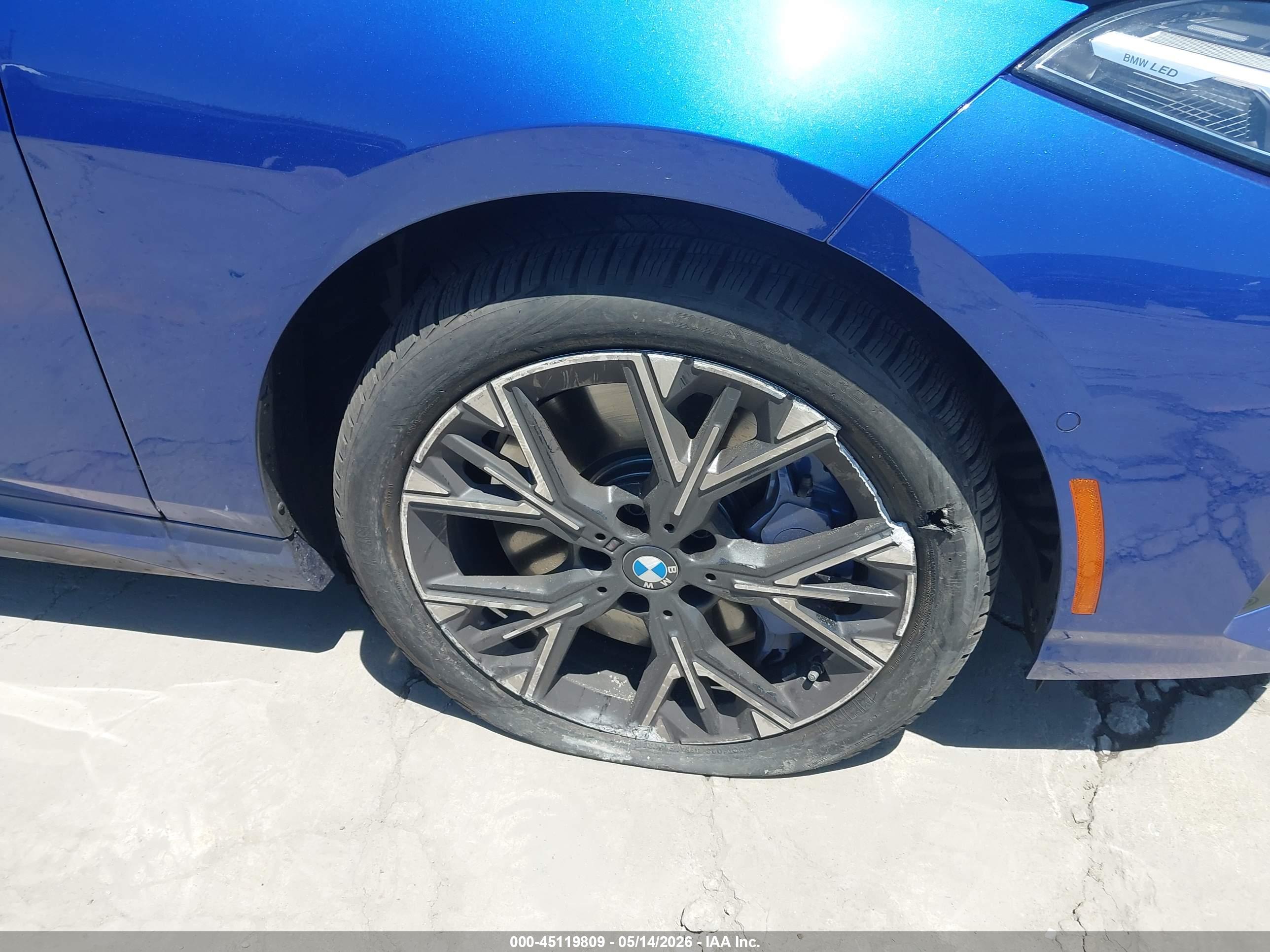 BMW 228 image 6
