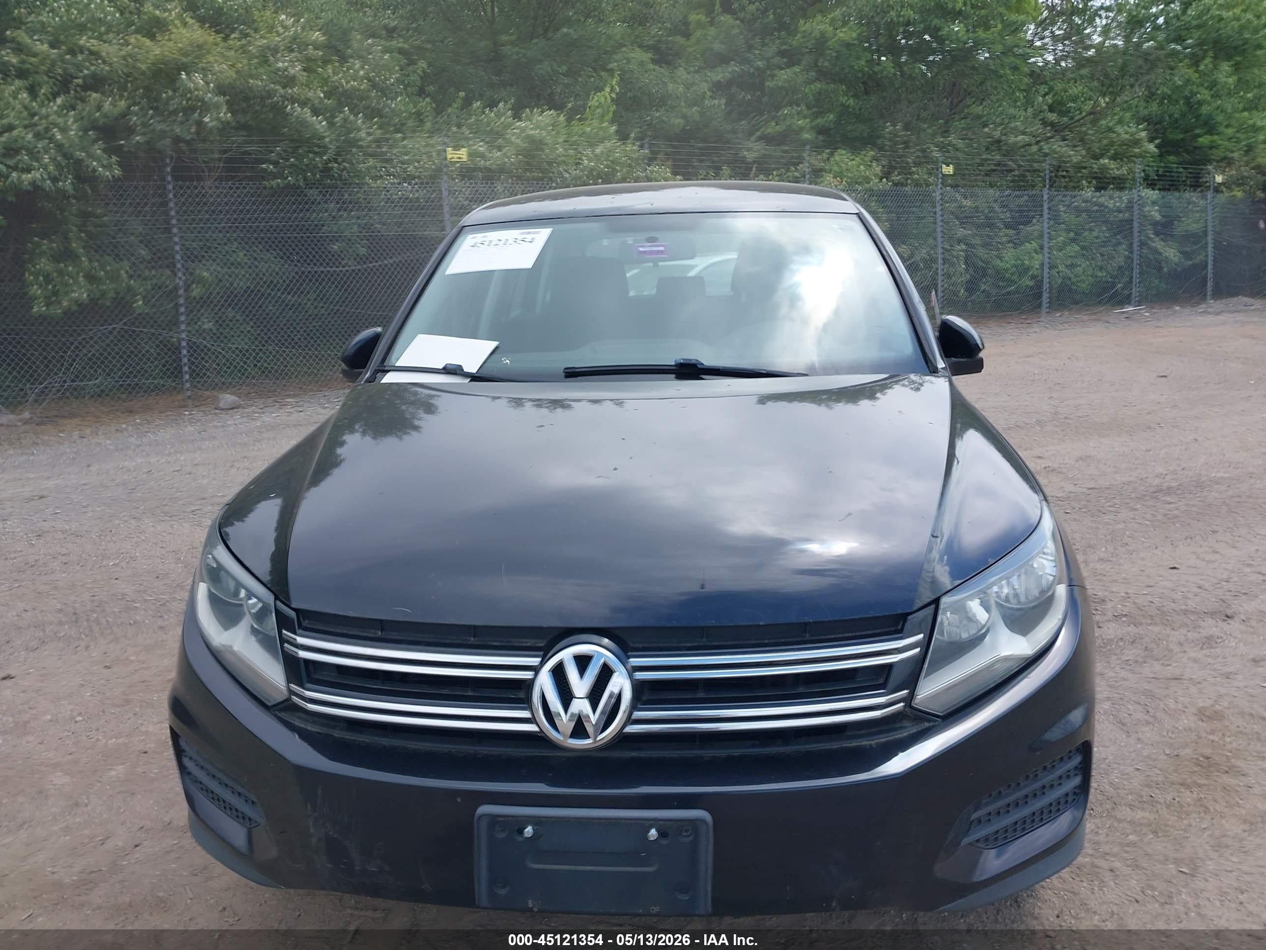 VOLKSWAGEN TIGUAN image 6