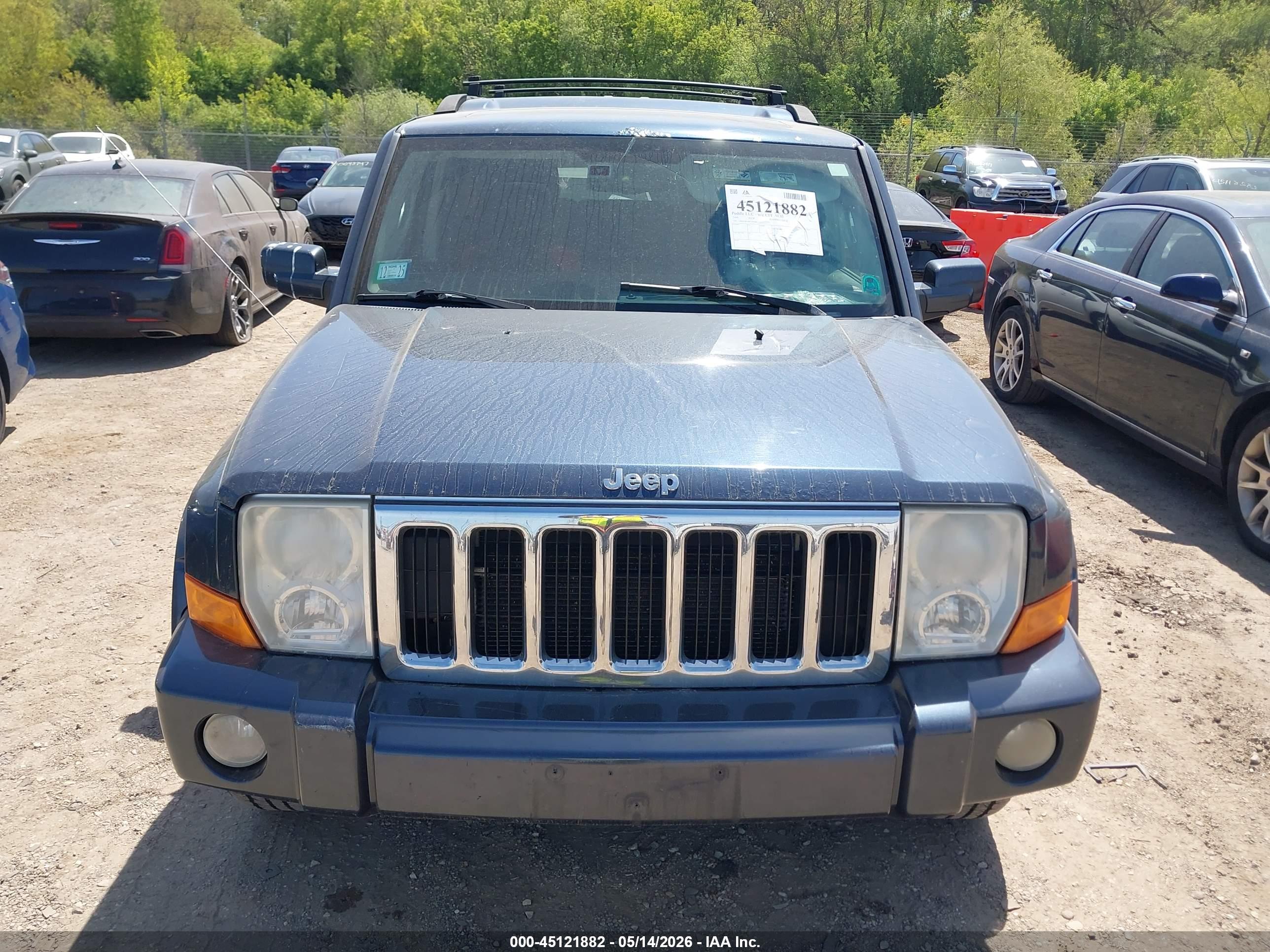 JEEP COMMANDER image 6
