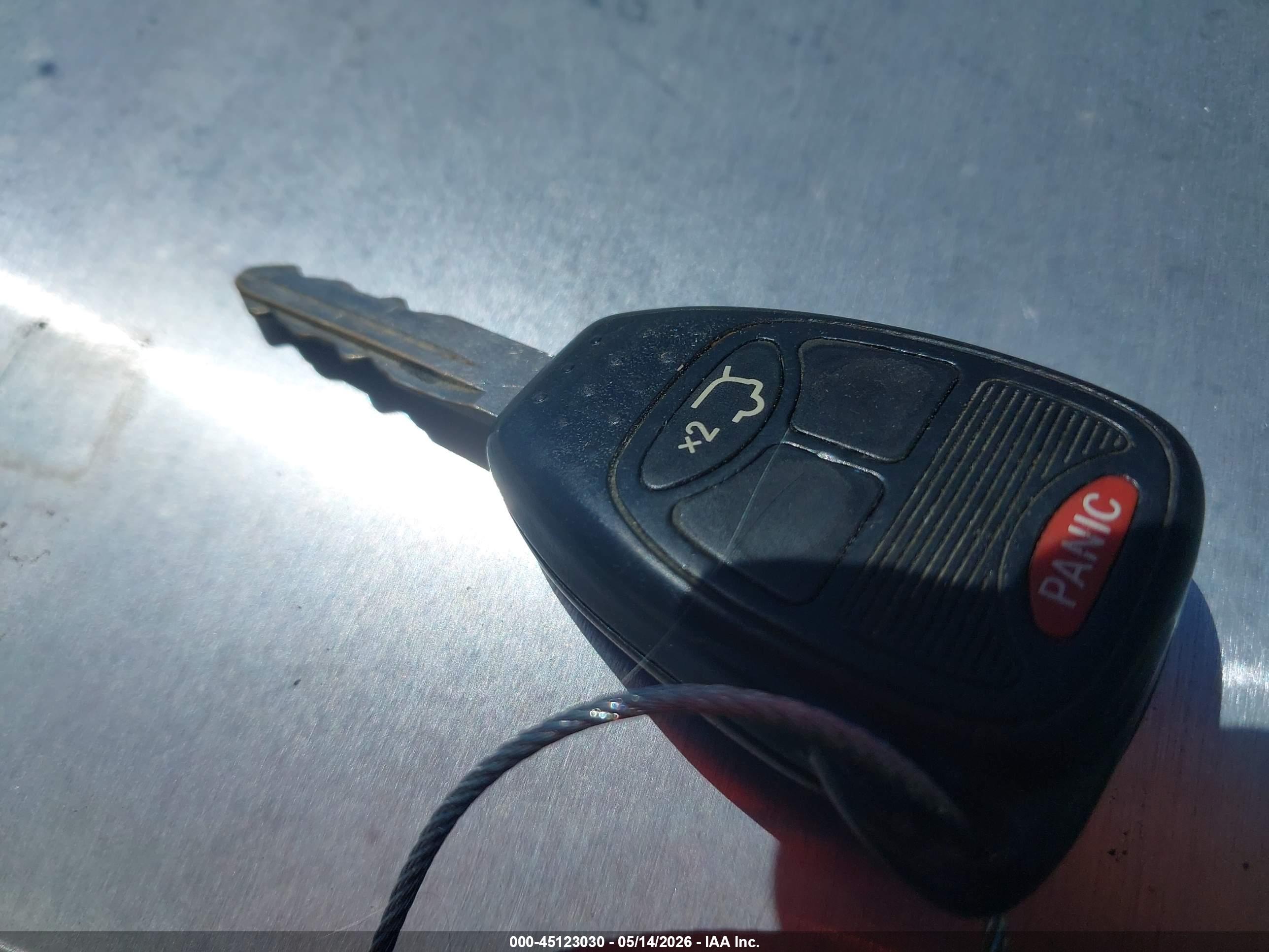JEEP LIBERTY image 11