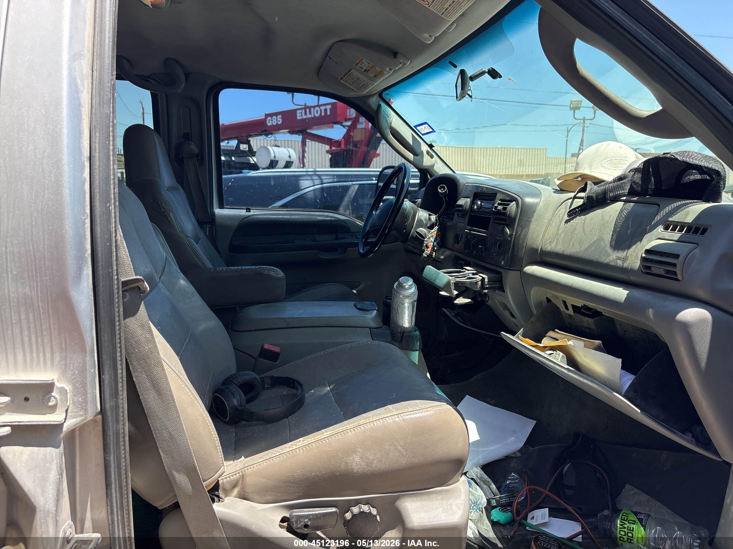 FORD F-350 image 5