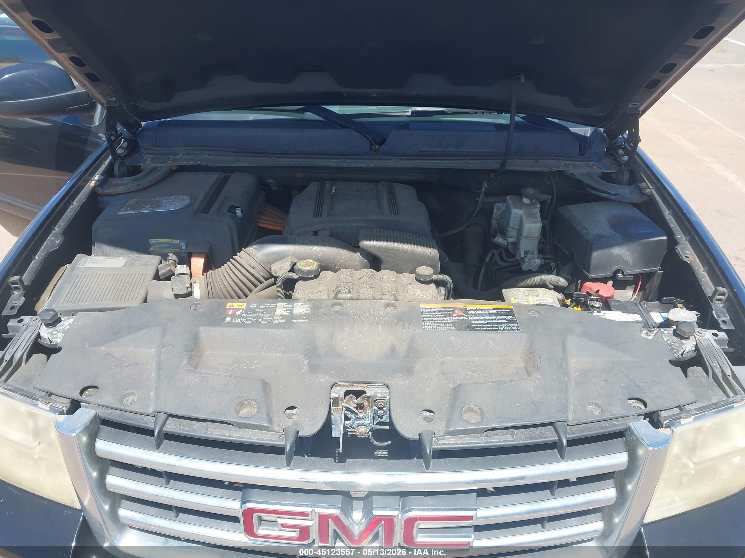 GMC SIERRA image 10