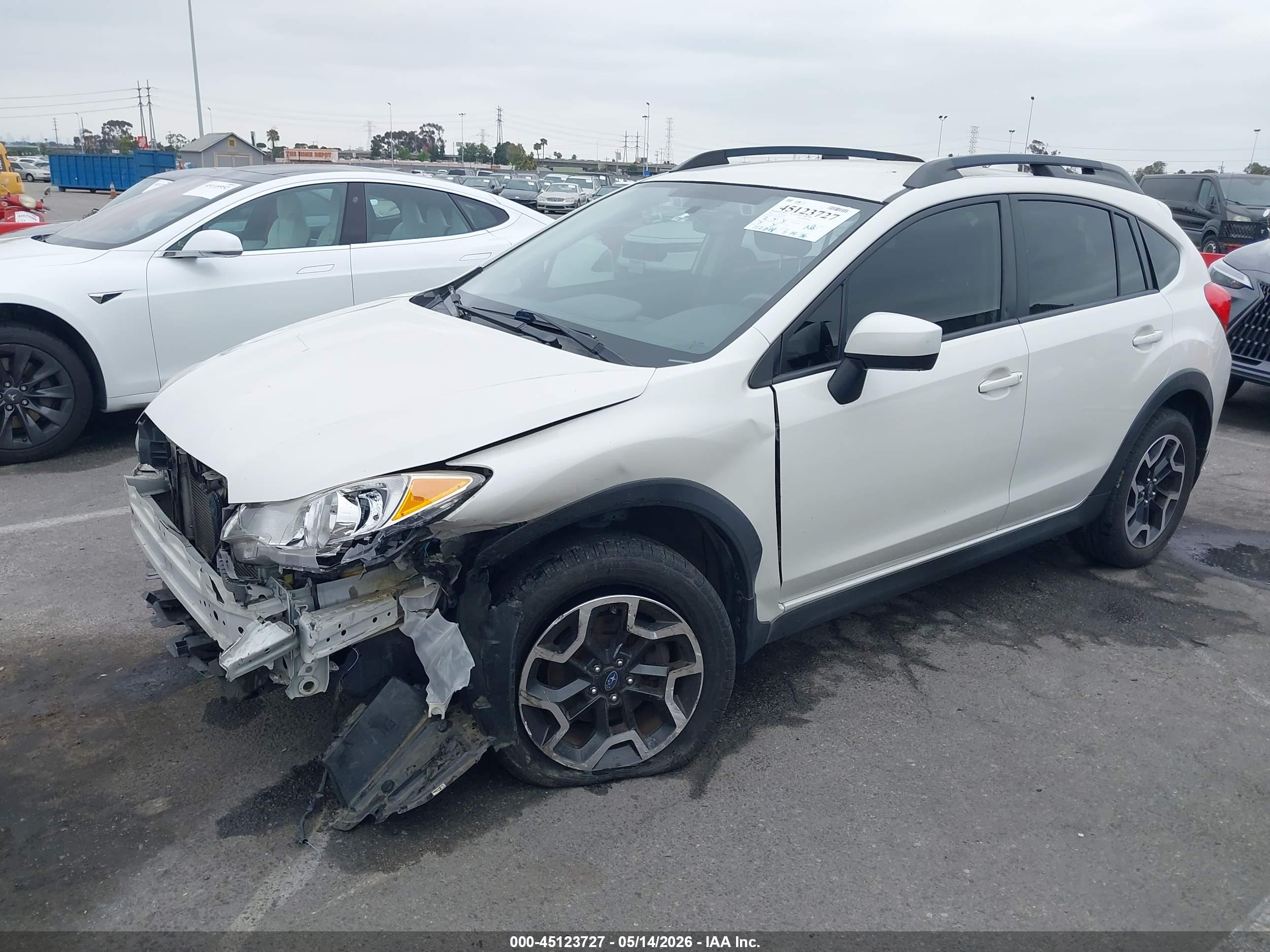 SUBARU CROSSTREK image 2
