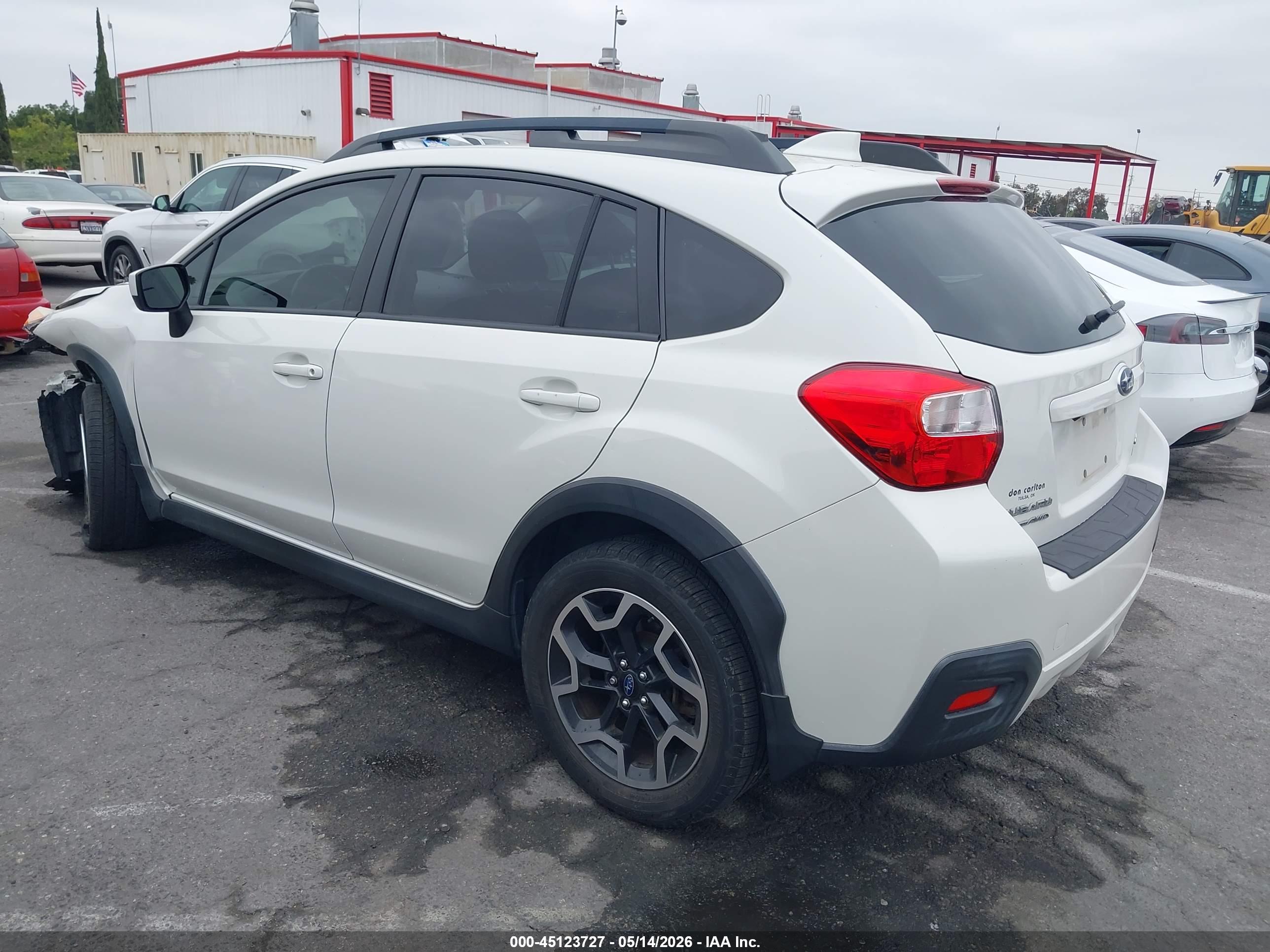 SUBARU CROSSTREK image 3