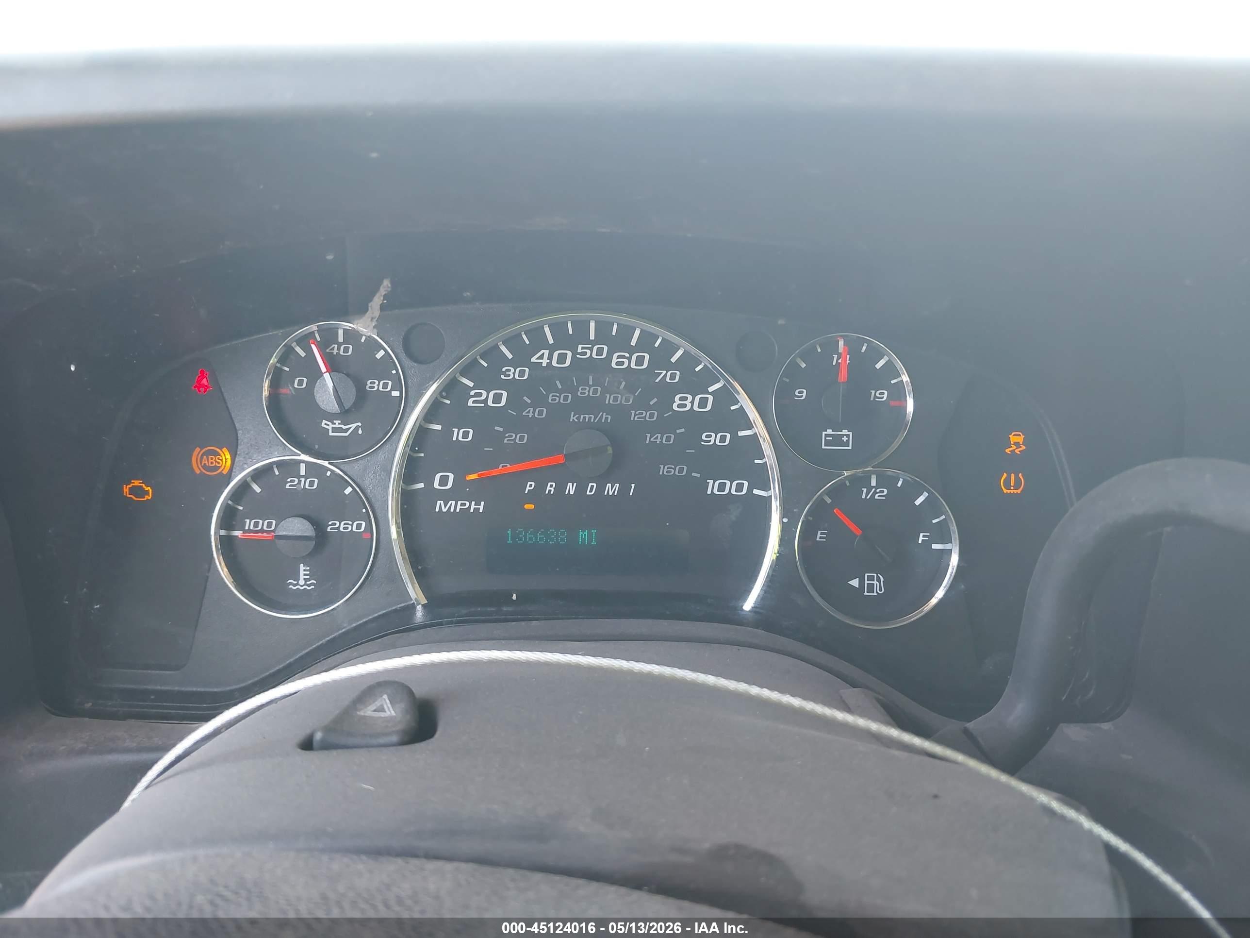 CHEVROLET EXPRESS image 7