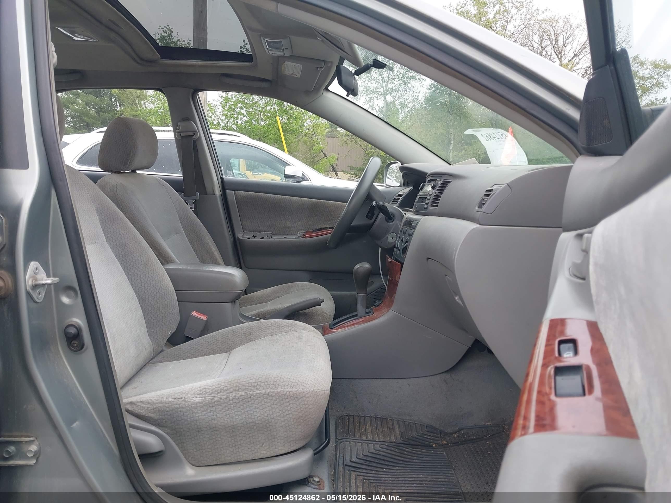 TOYOTA COROLLA image 5