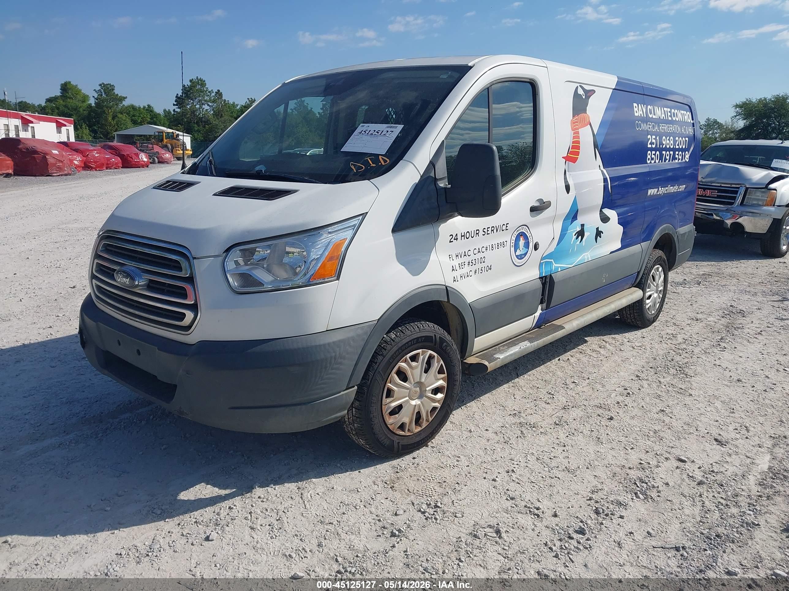 FORD TRANSIT-250 image 2