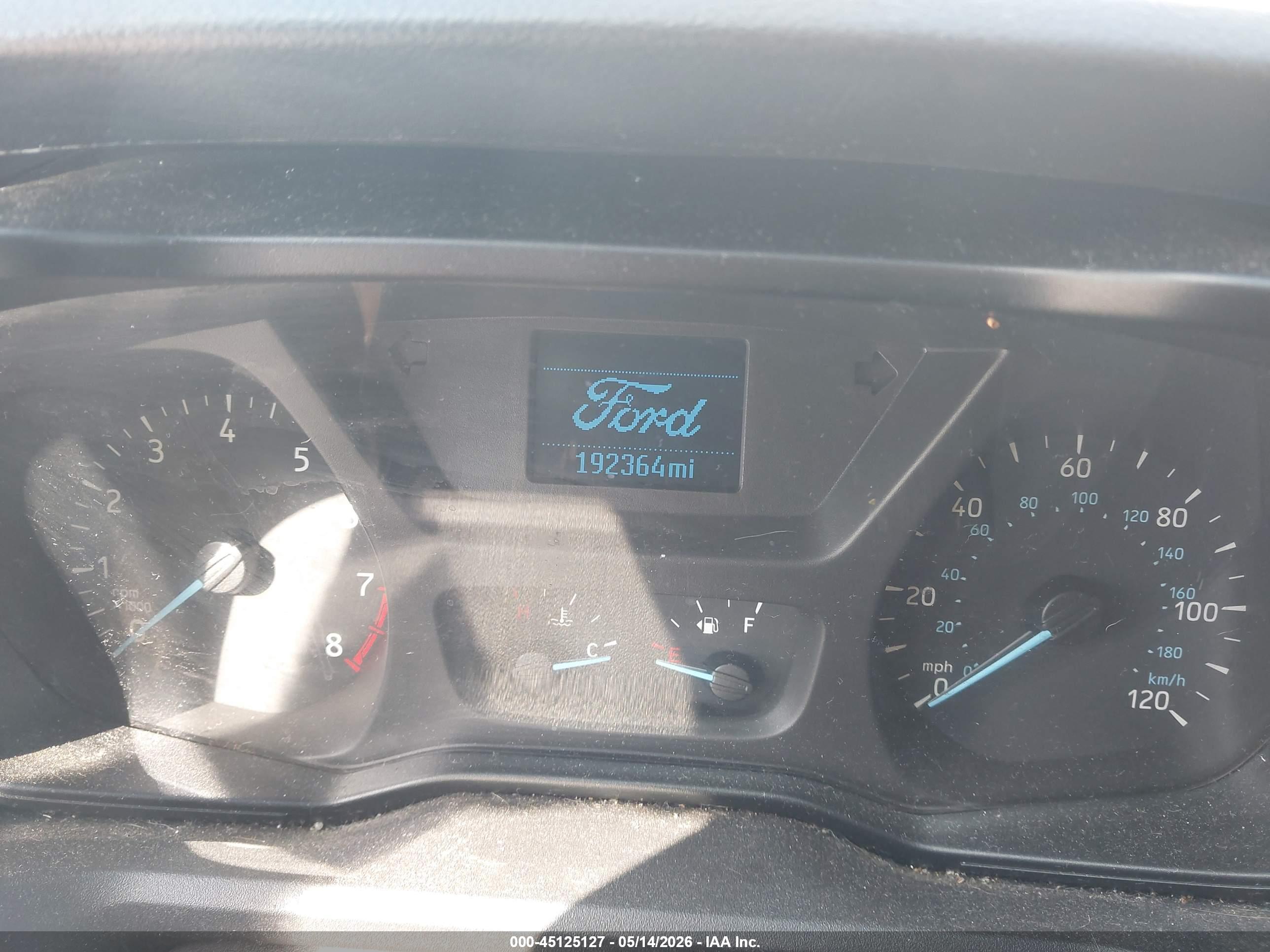 FORD TRANSIT-250 image 7
