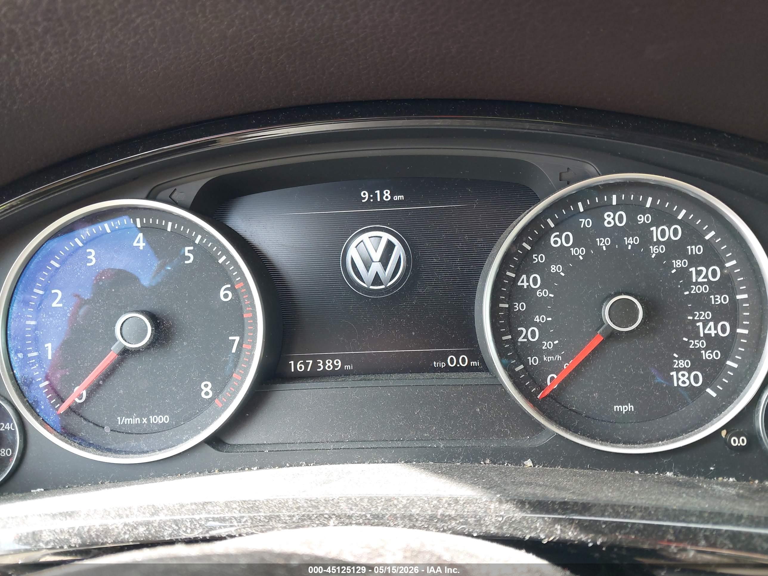 VOLKSWAGEN TOUAREG image 7