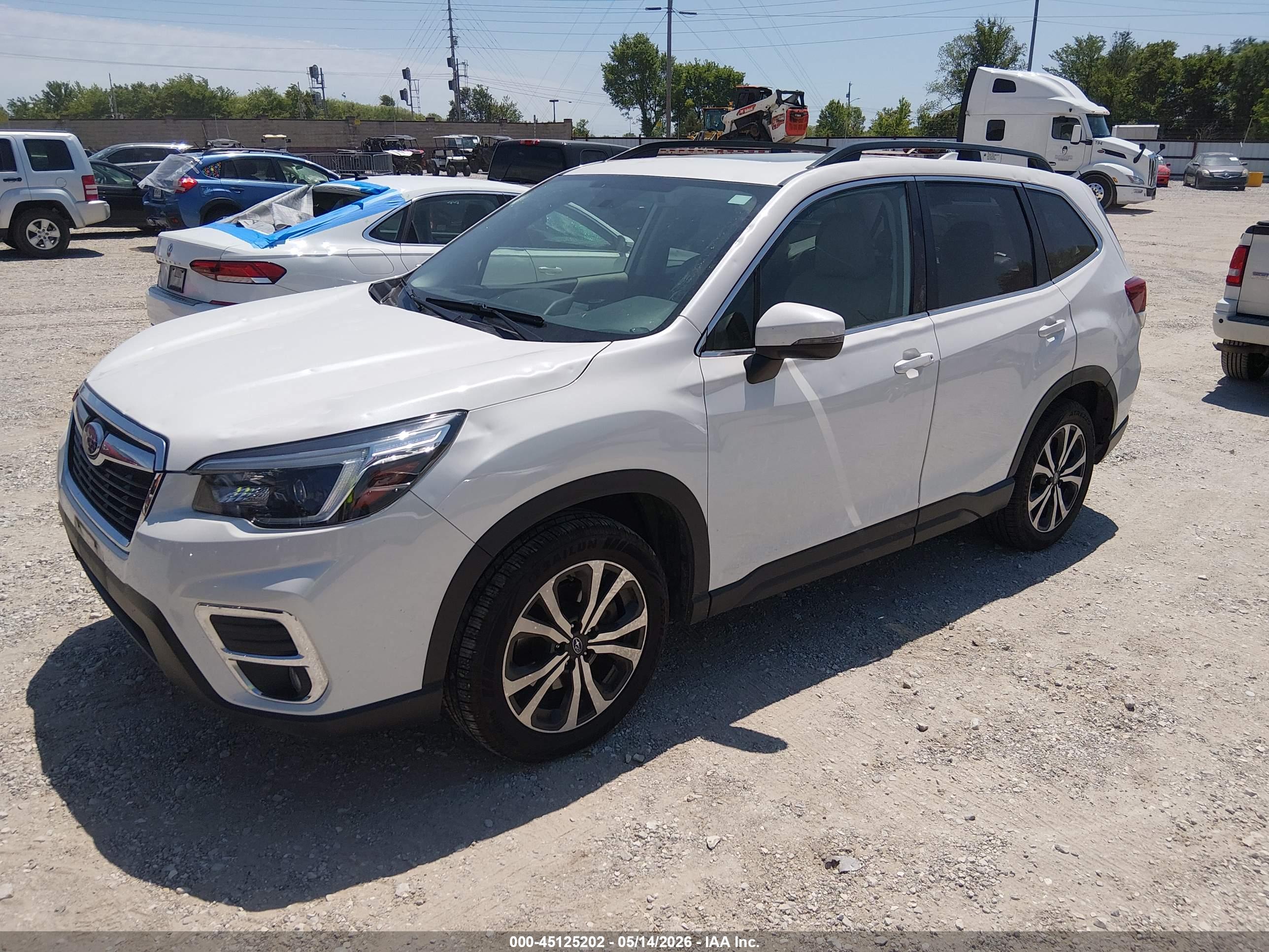 SUBARU FORESTER image 2