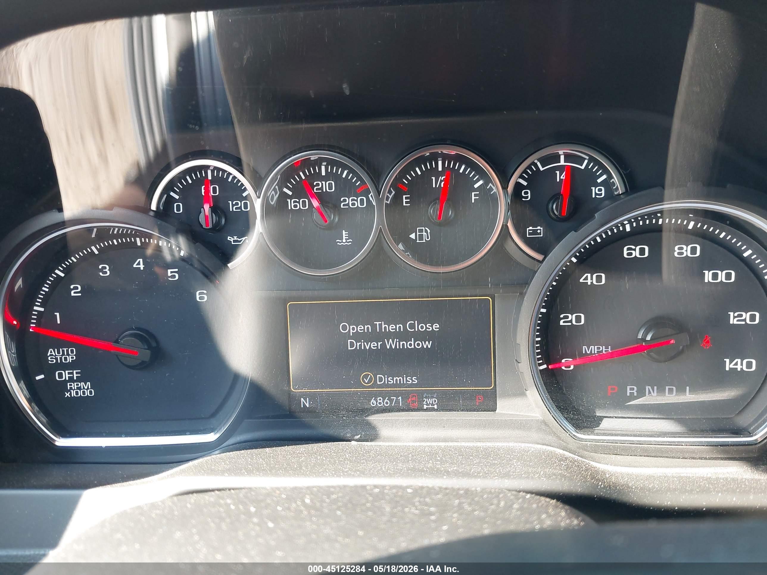 CHEVROLET SILVERADO image 7