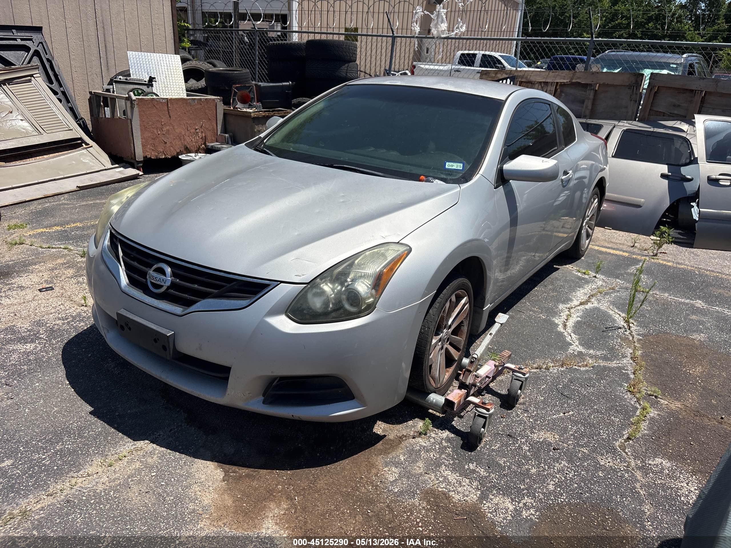 NISSAN ALTIMA image 2