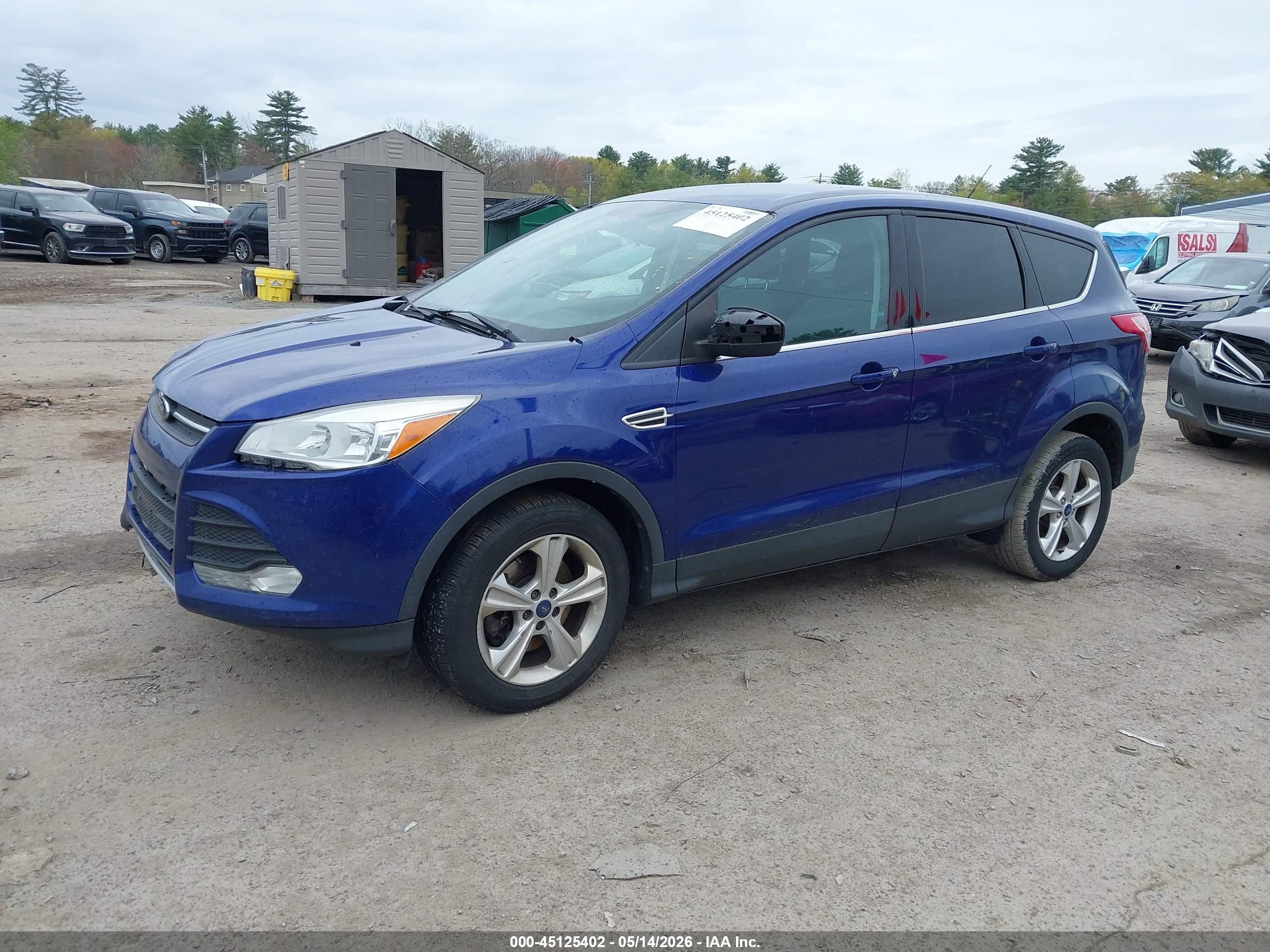 FORD ESCAPE image 2