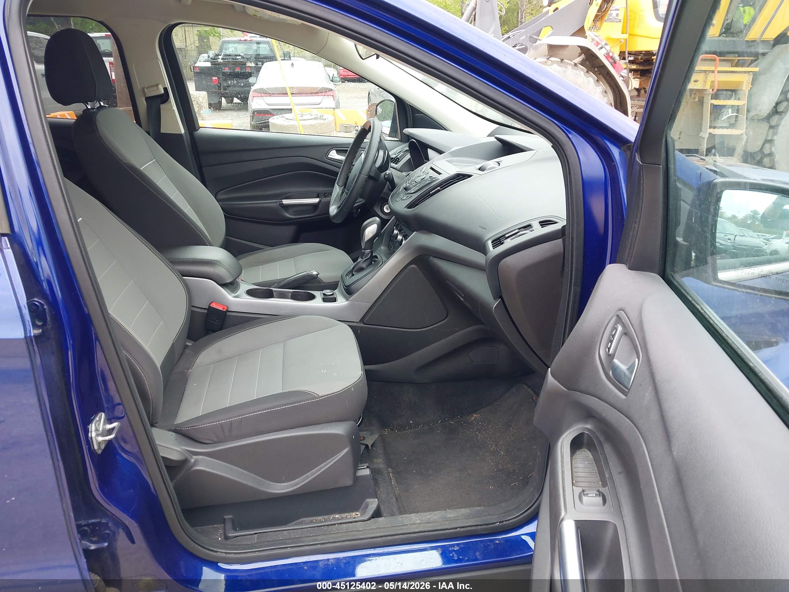 FORD ESCAPE image 5