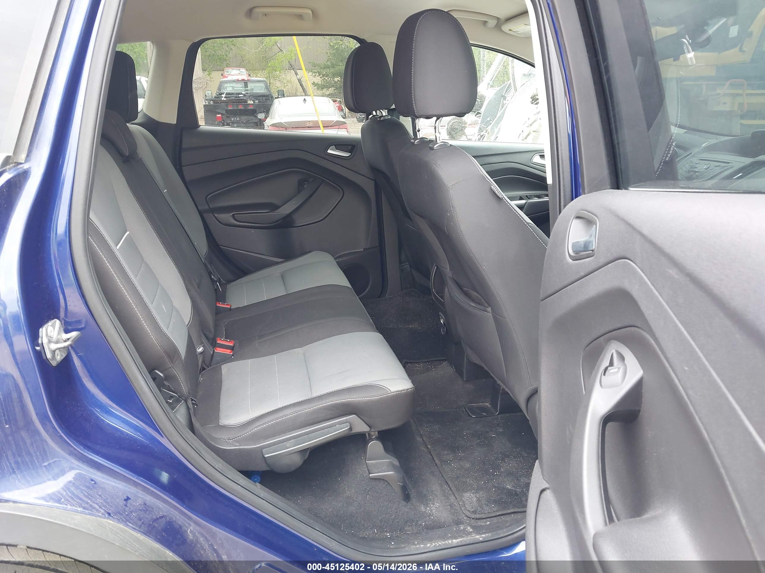 FORD ESCAPE image 8