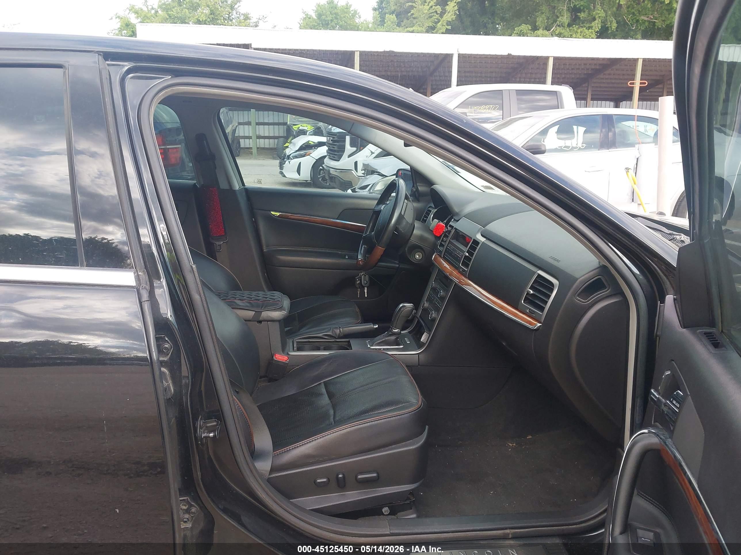 LINCOLN MKZ image 5