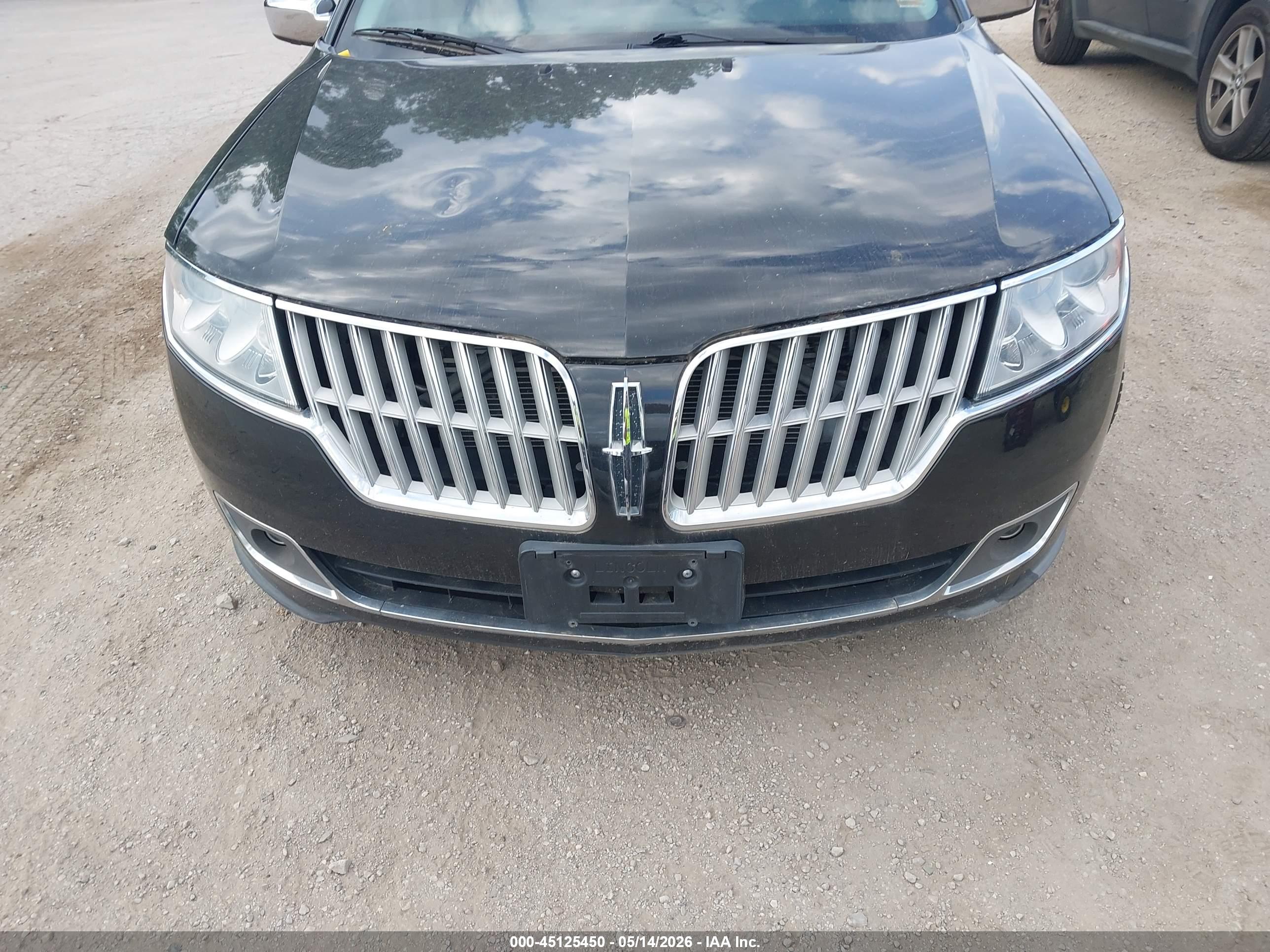 LINCOLN MKZ image 6