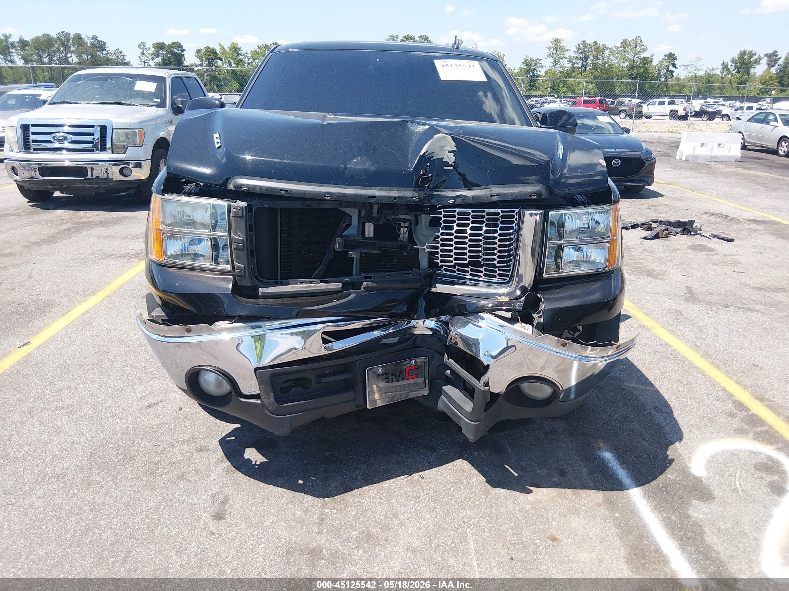 GMC SIERRA image 6