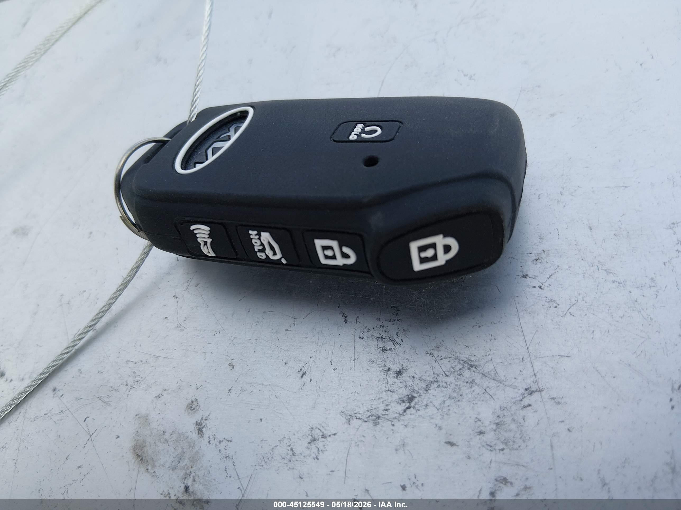 KIA K5 image 11