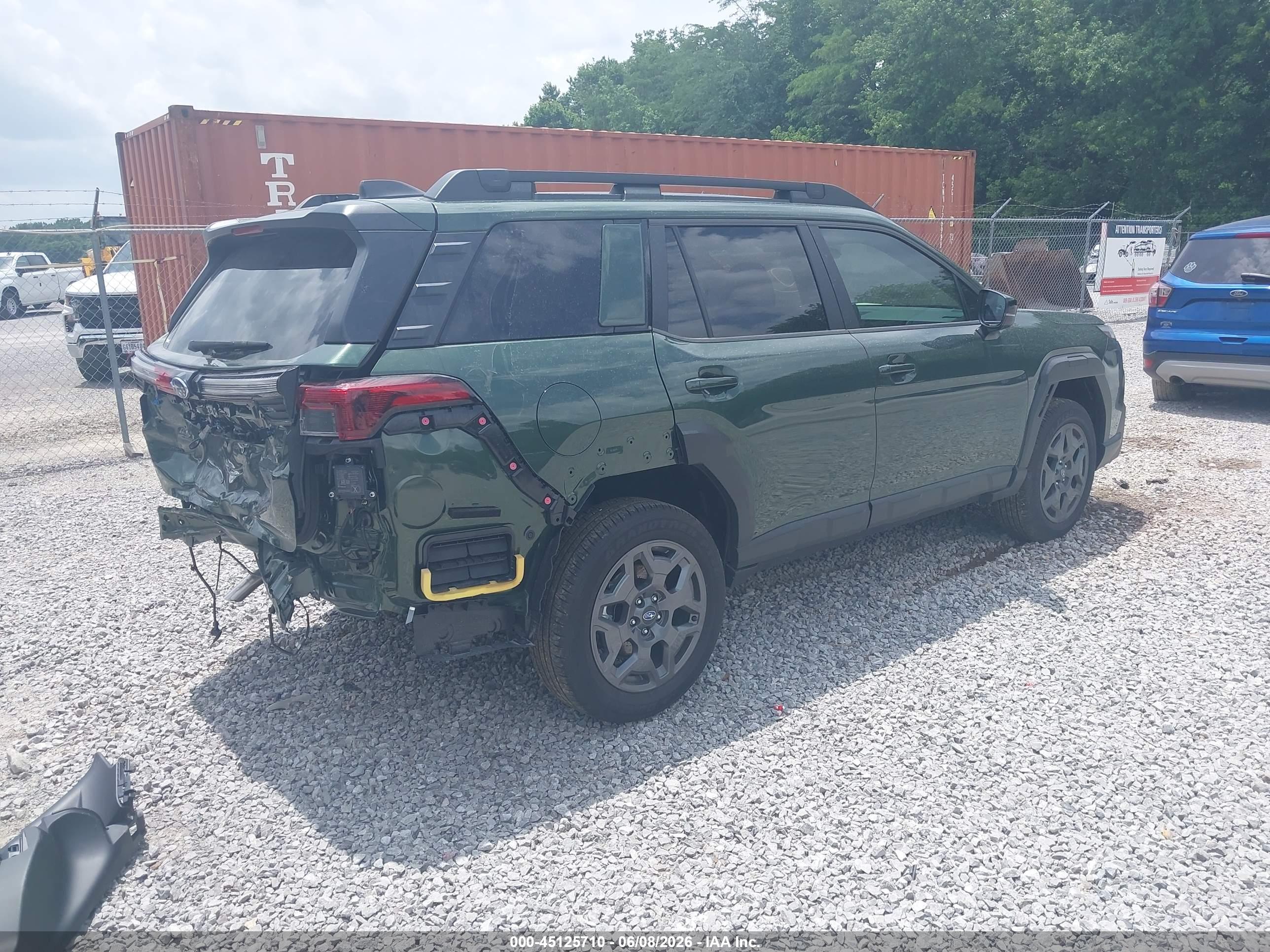 SUBARU OUTBACK image 4
