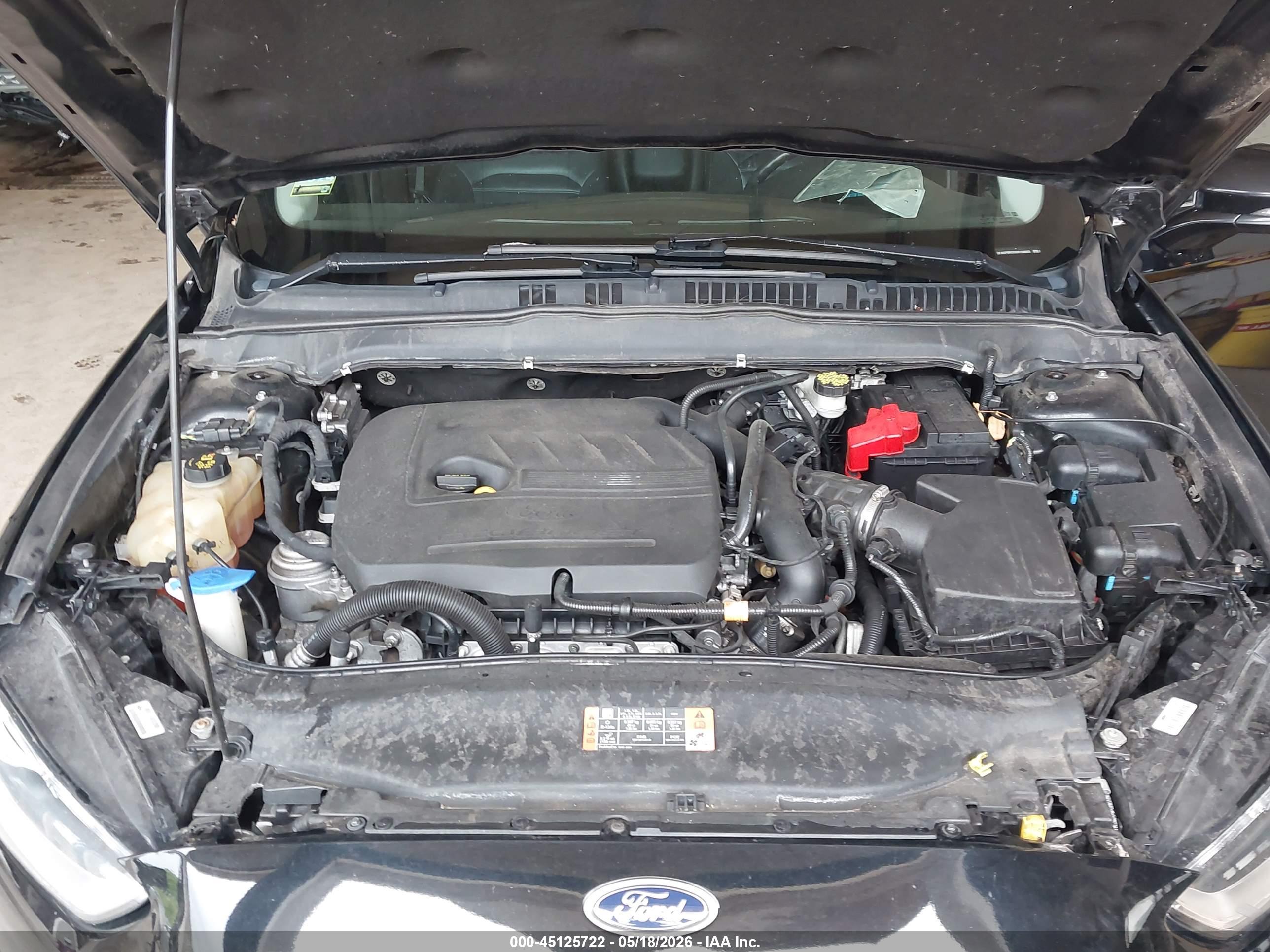 FORD FUSION image 10