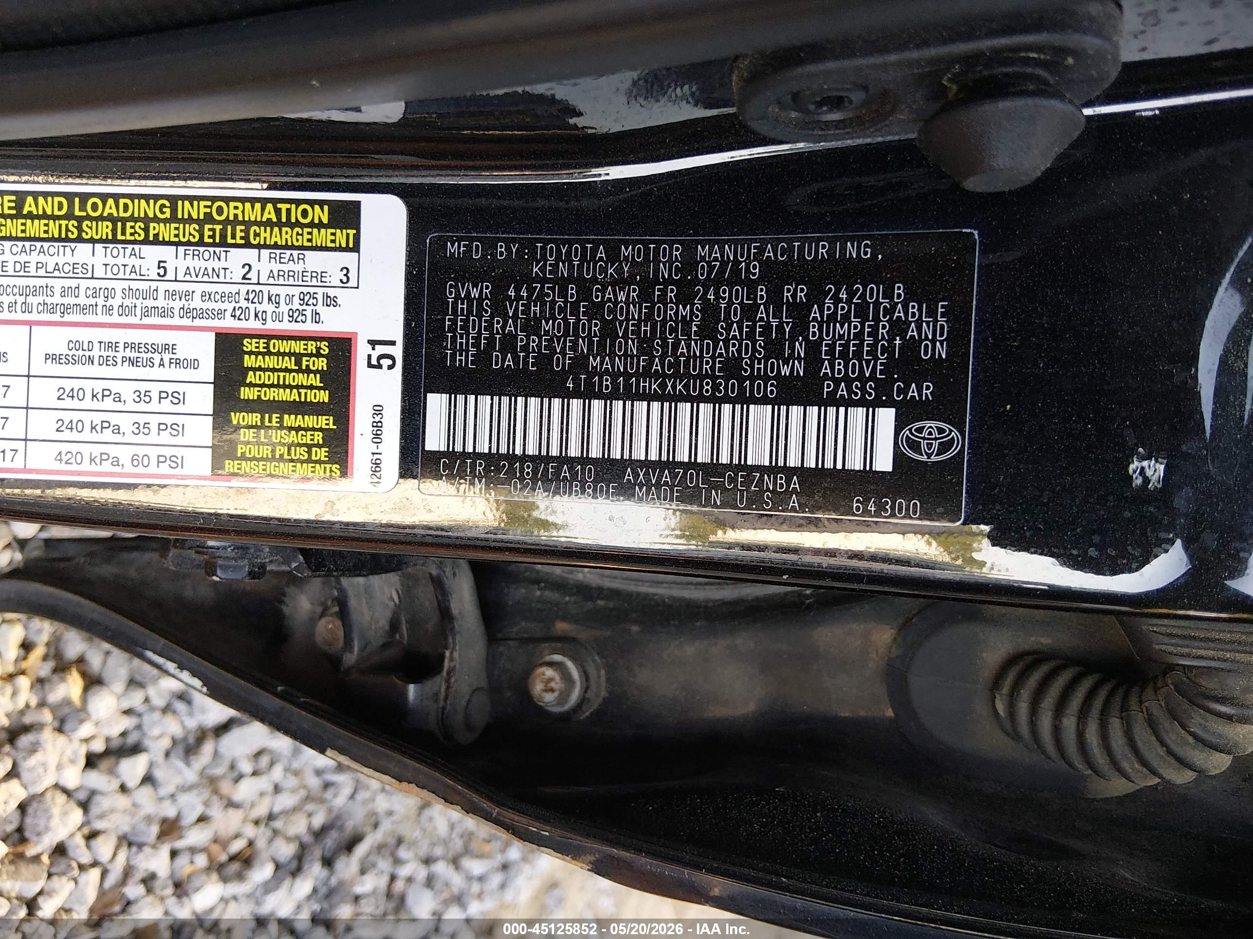 TOYOTA CAMRY image 9