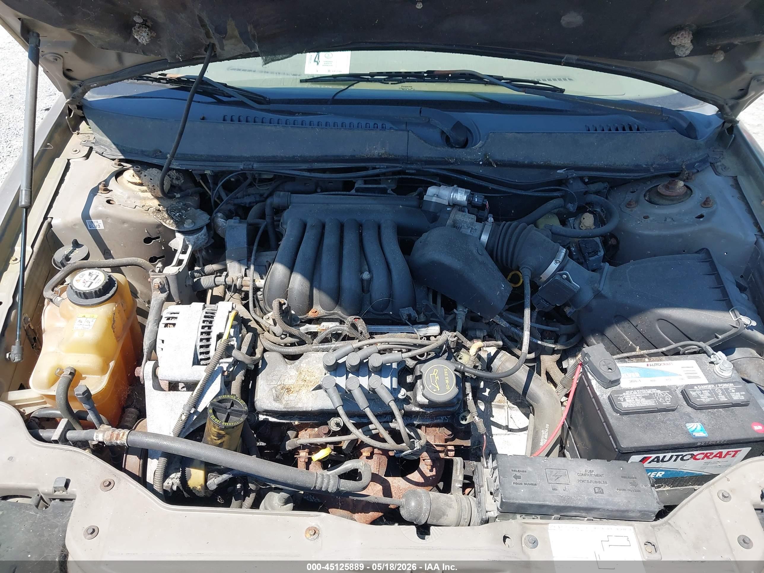 FORD TAURUS image 10