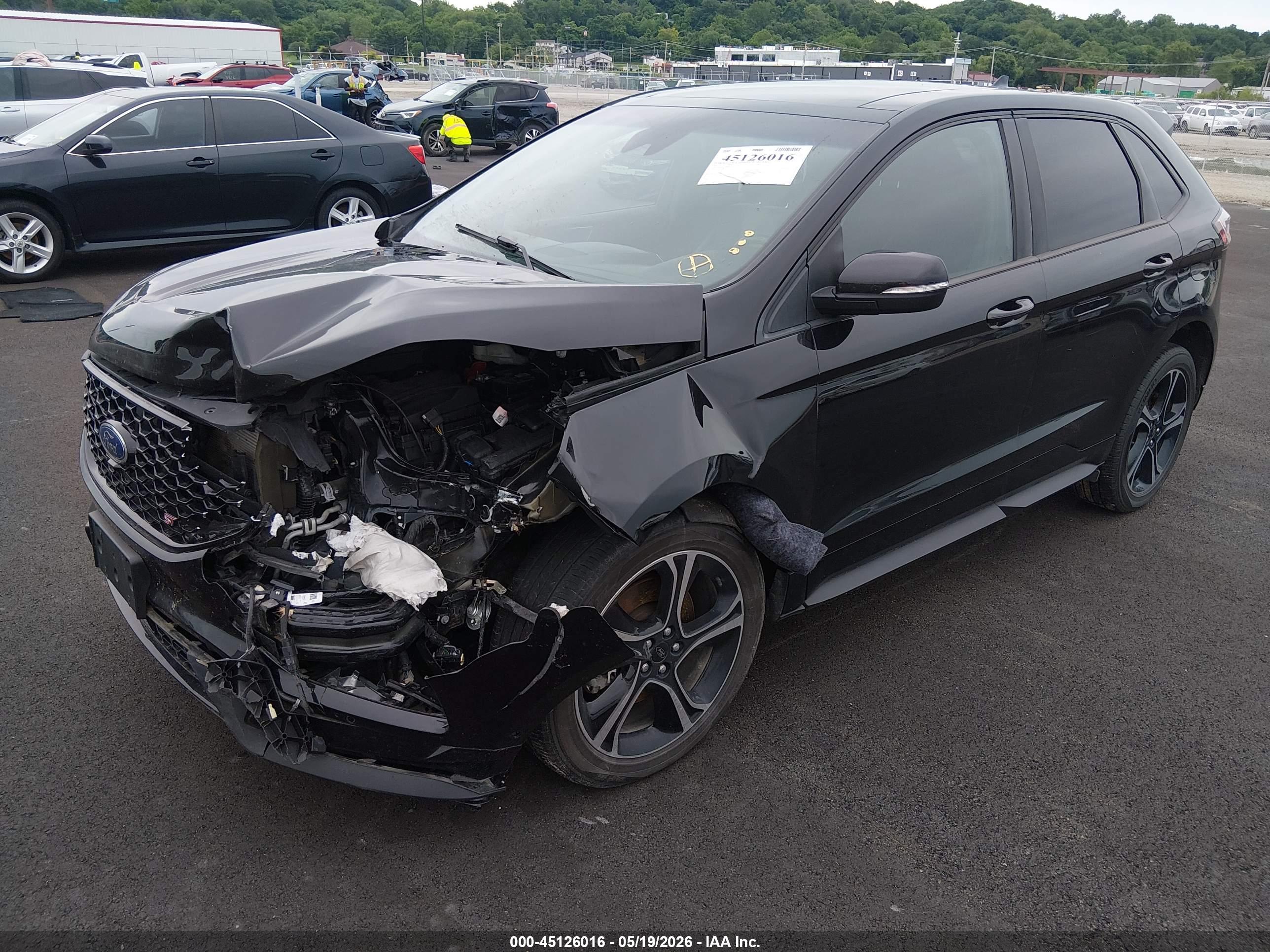 FORD EDGE image 2
