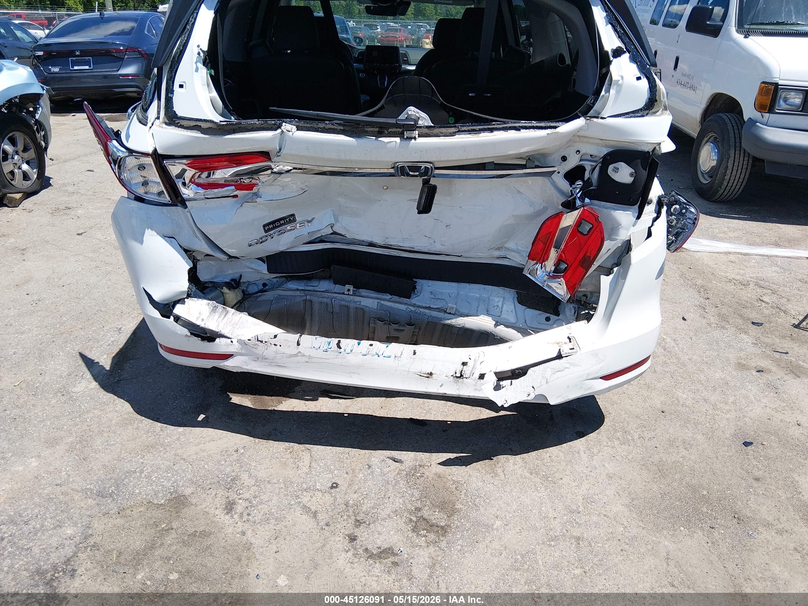 HONDA ODYSSEY image 6