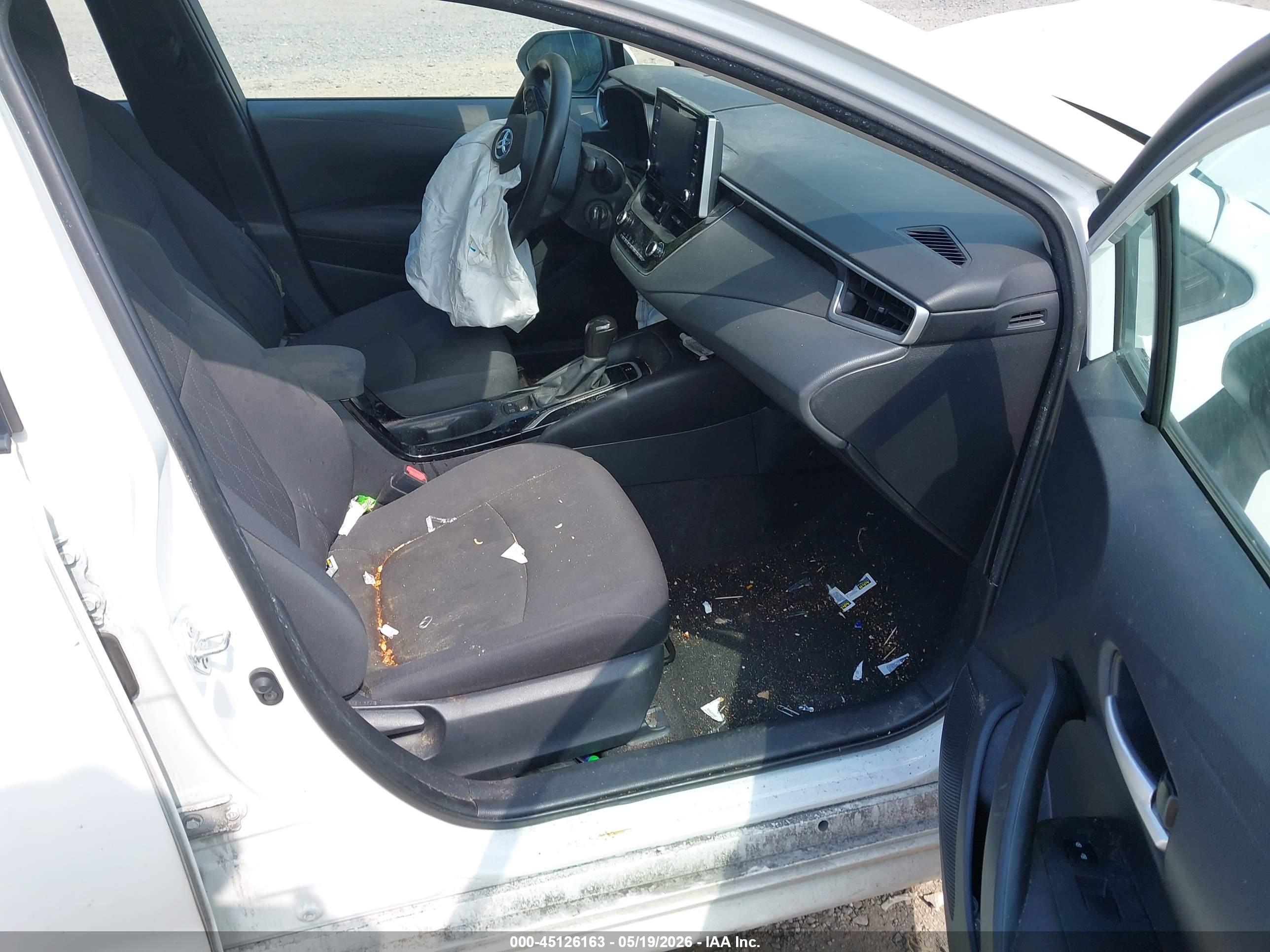 TOYOTA COROLLA image 5