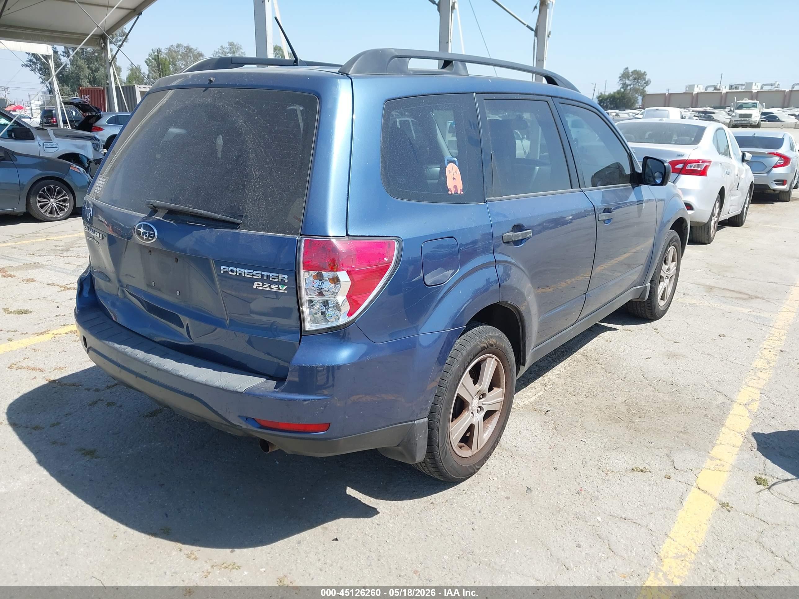 SUBARU FORESTER image 4