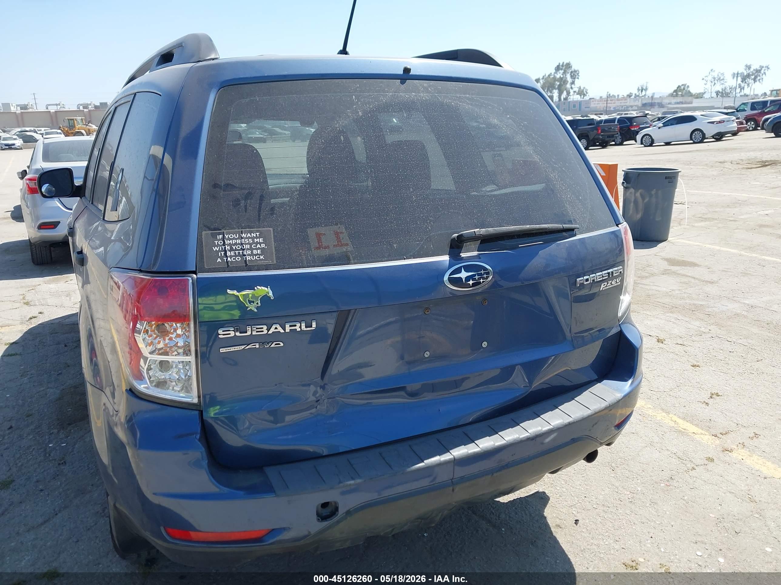 SUBARU FORESTER image 6
