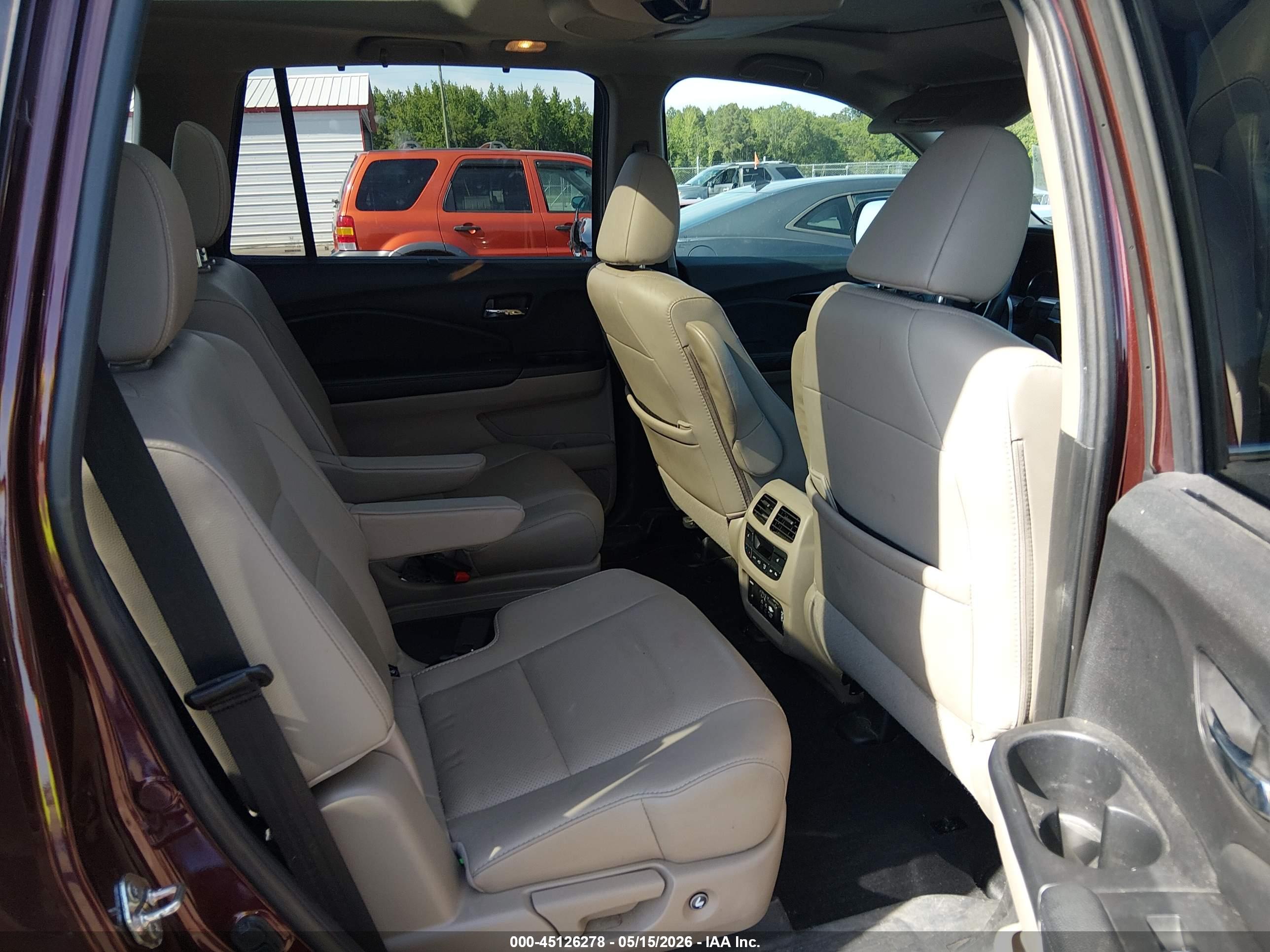 HONDA PILOT image 8