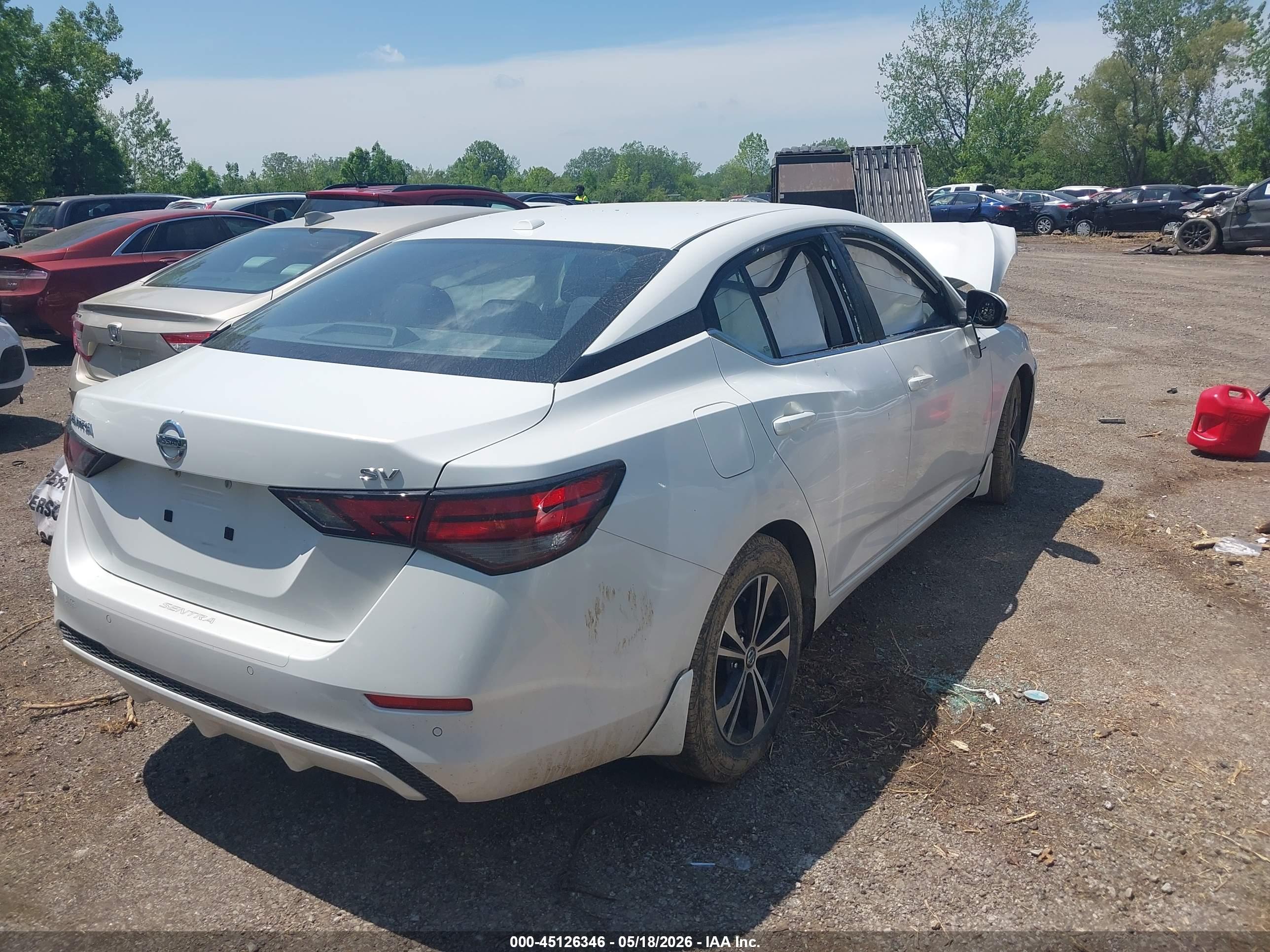 NISSAN SENTRA image 4