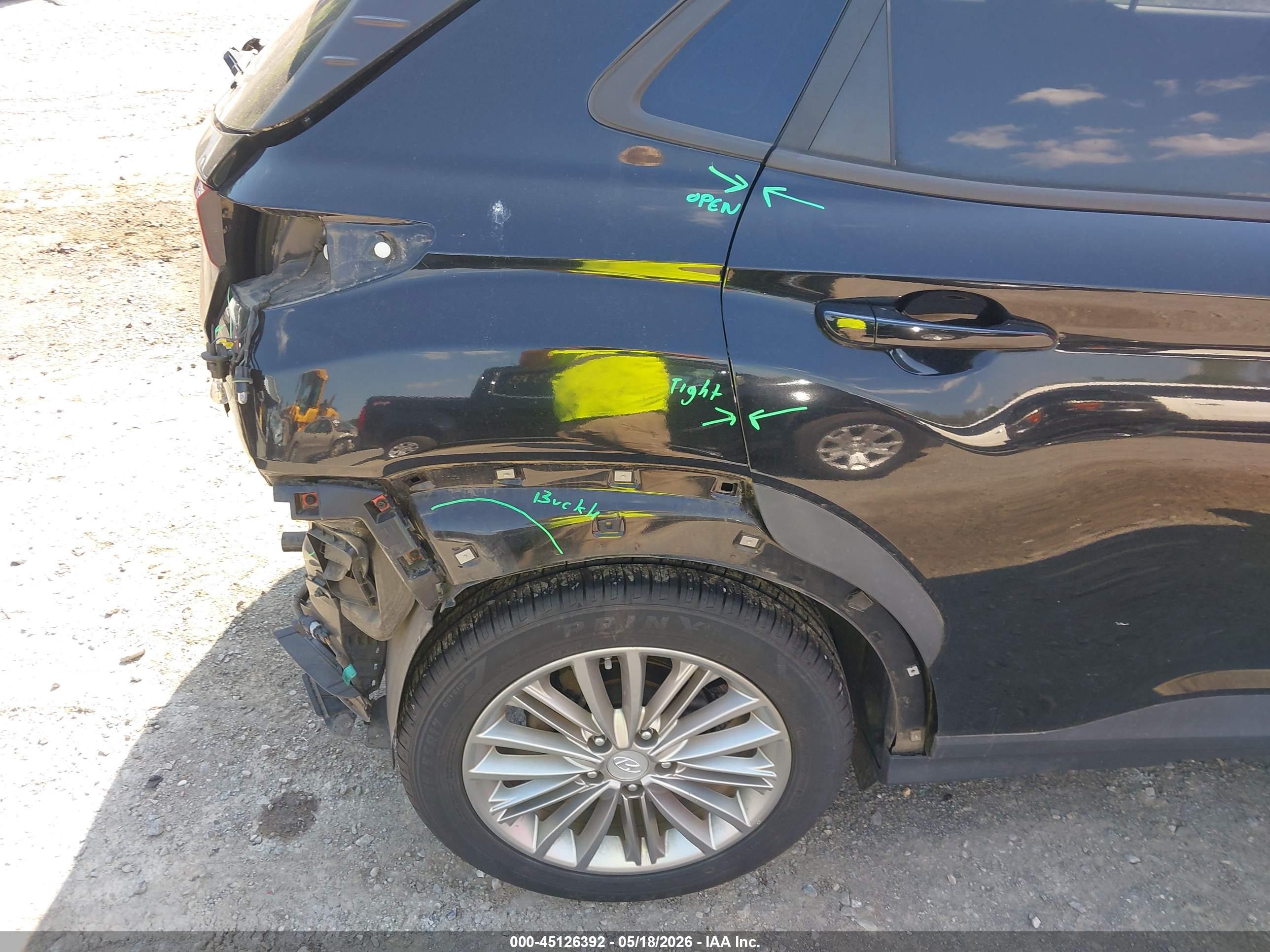 HYUNDAI KONA image 6