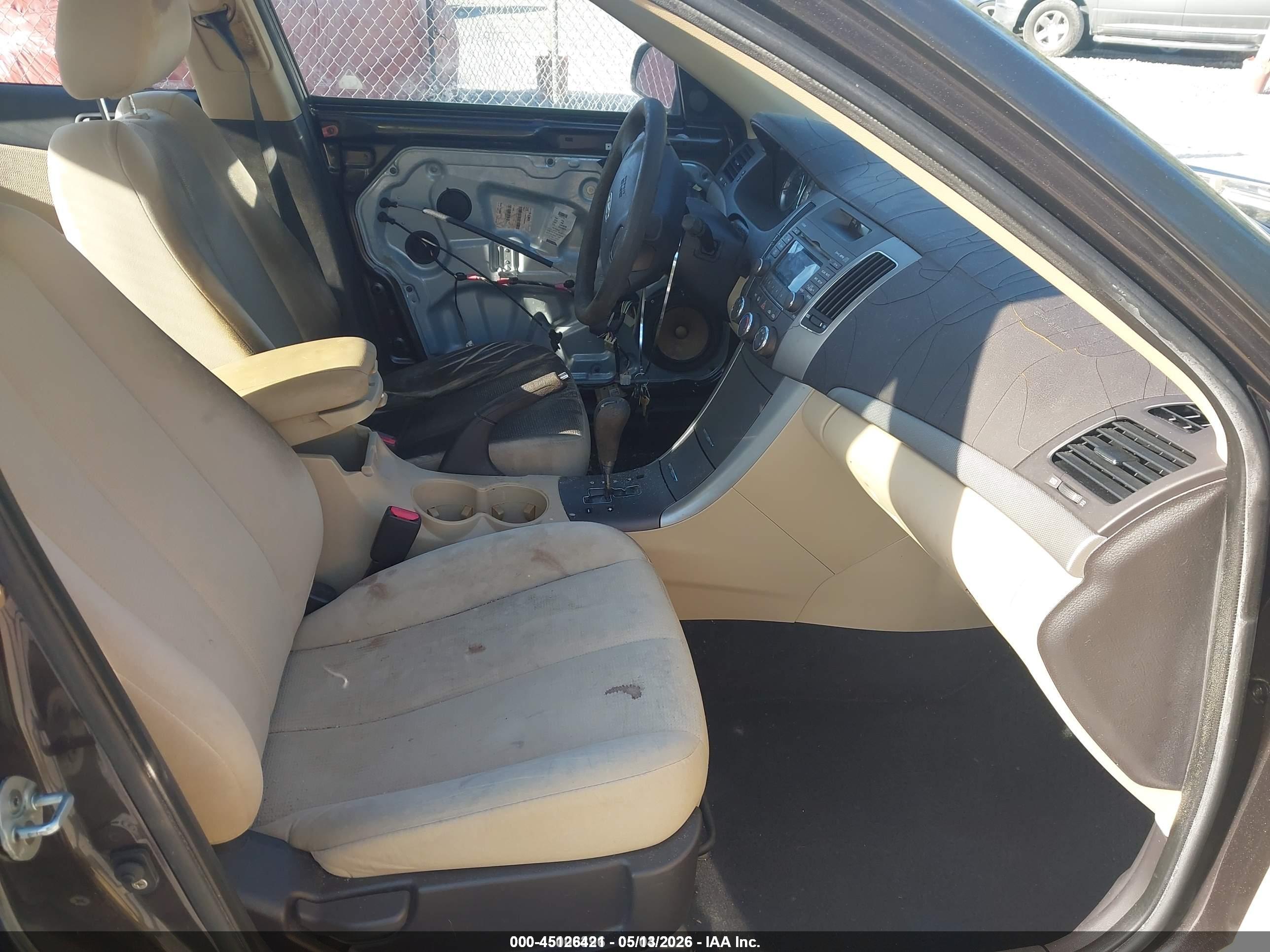 HYUNDAI SONATA image 5