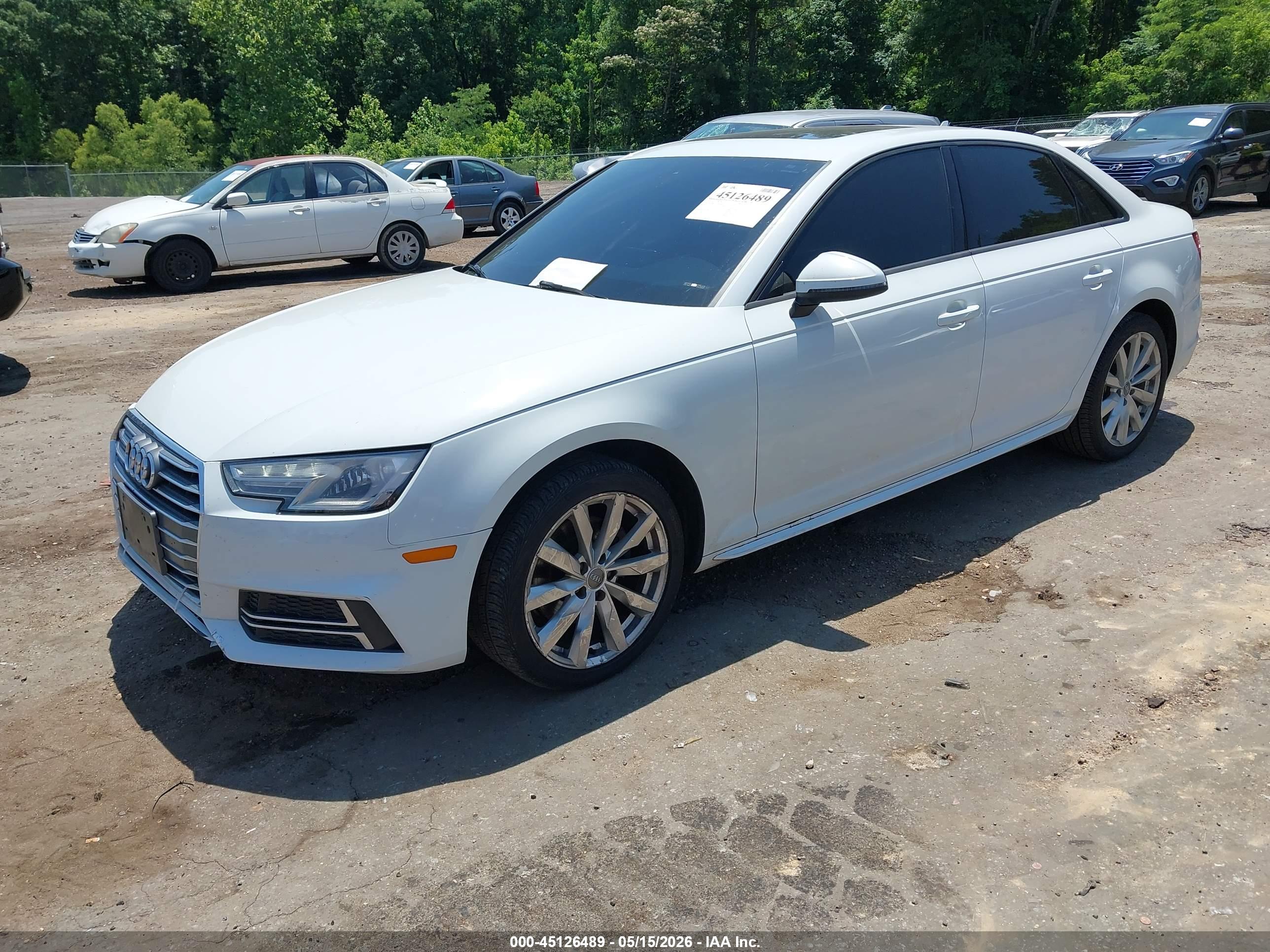 AUDI A4 image 2